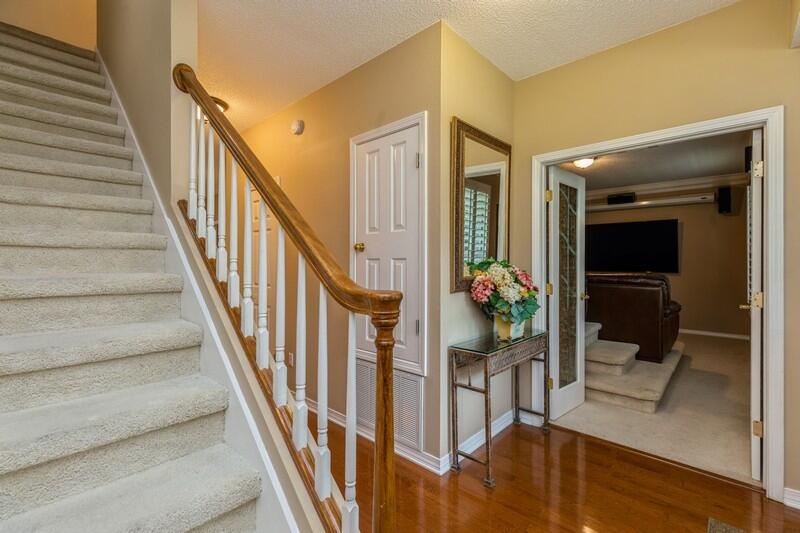 ROCKY BAYOU ESTATES - Residential