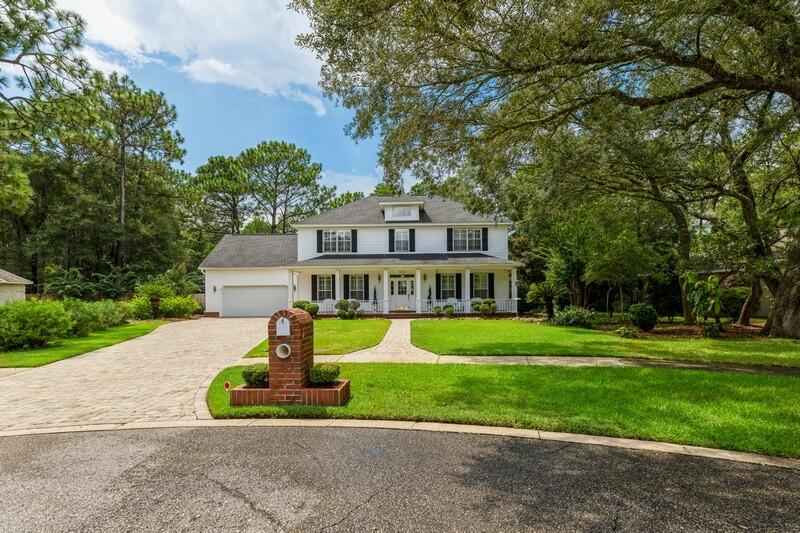 ROCKY BAYOU ESTATES - Residential