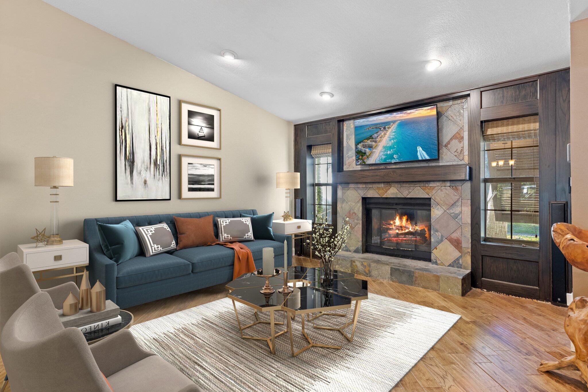 LAKESIDE VILLAGE - Residential