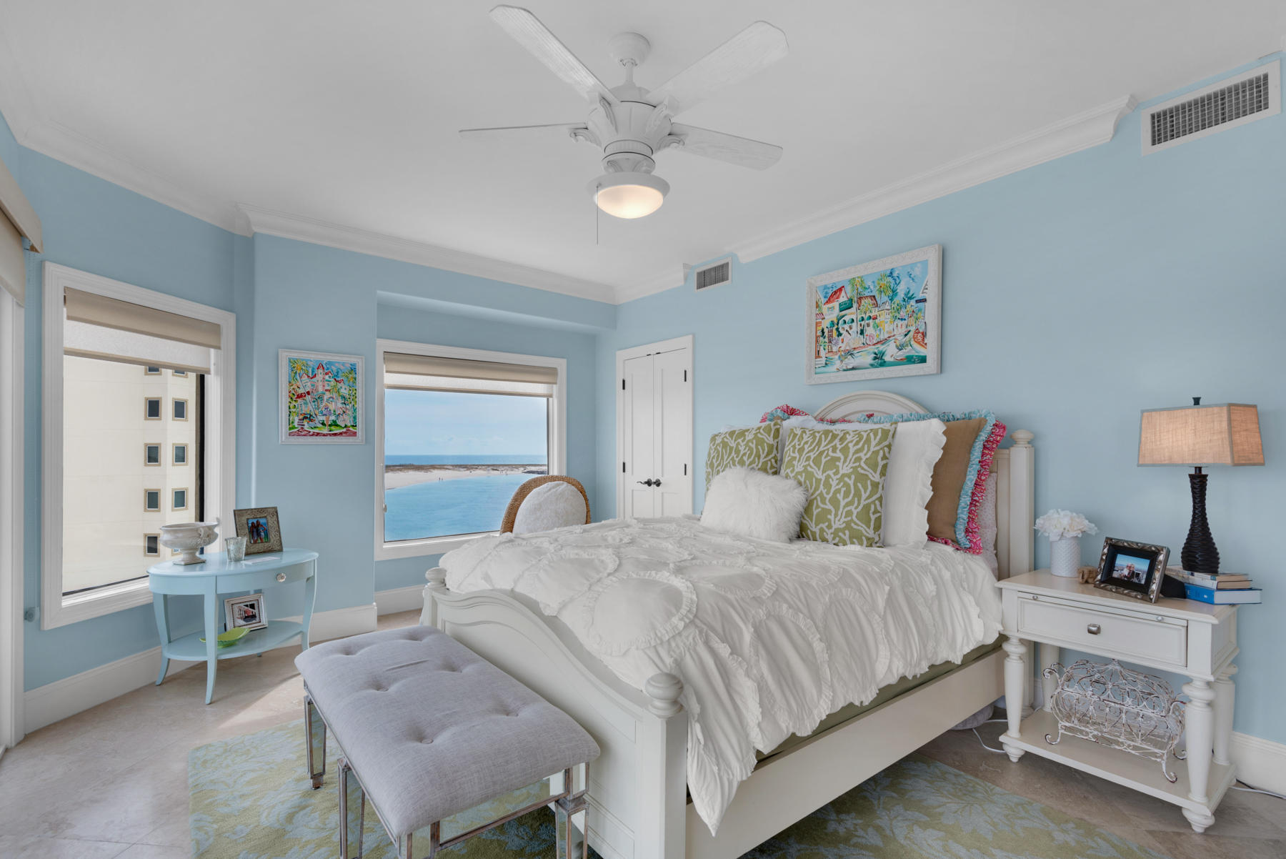 WATERVIEW TOWERS YACHT CLUB - Residential