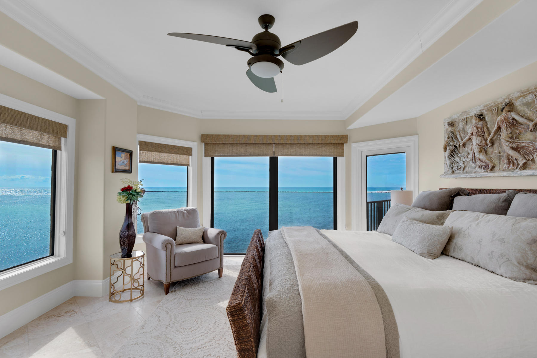WATERVIEW TOWERS YACHT CLUB - Residential