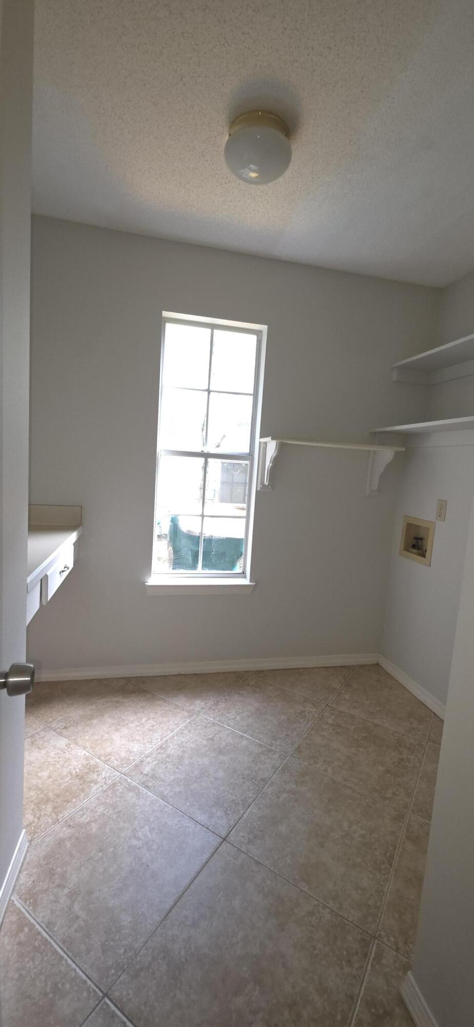 Crosswinds lndg - Residential