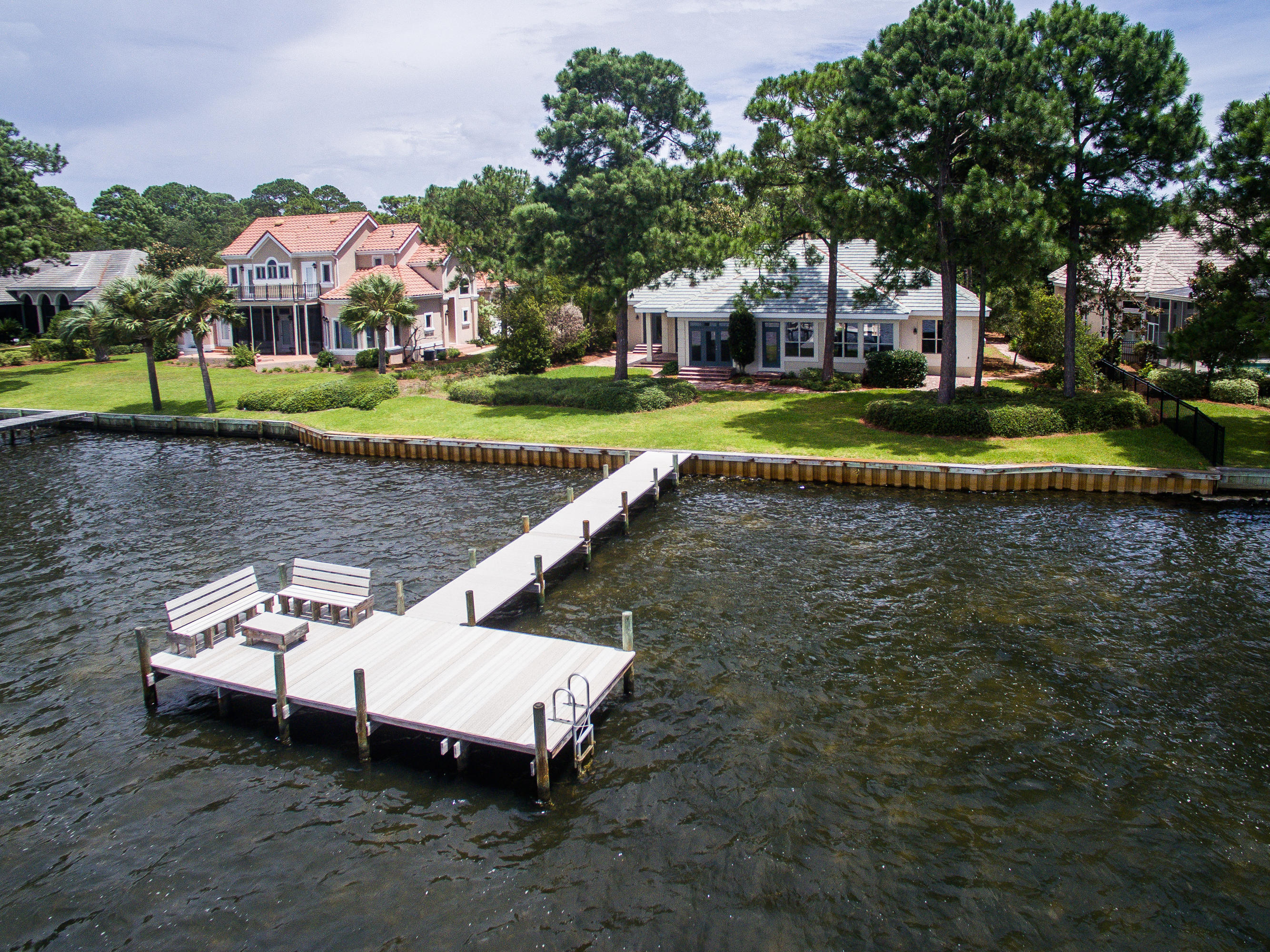 BURNT PINE - Residential