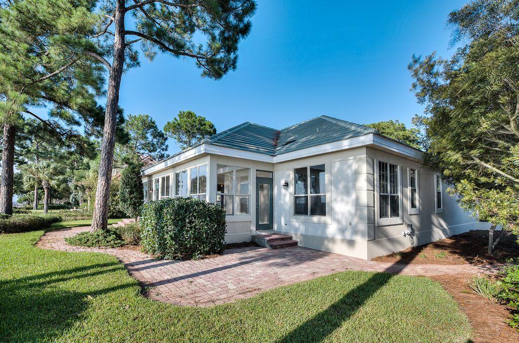 BURNT PINE - Residential