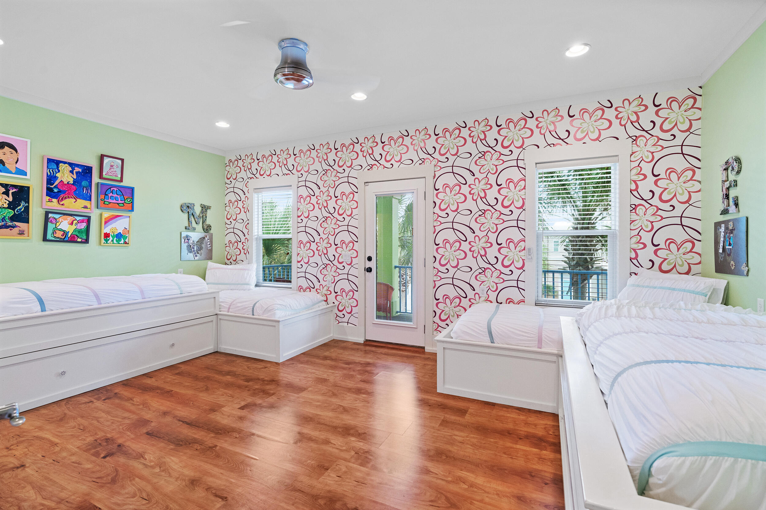 SEACREST BEACH - Residential