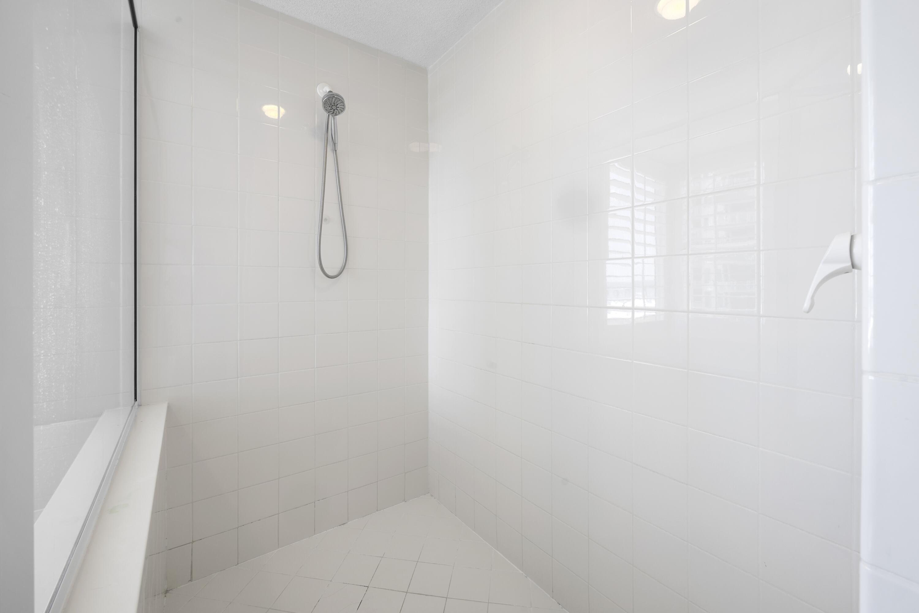BEACH COLONY WEST CONDO - Residential