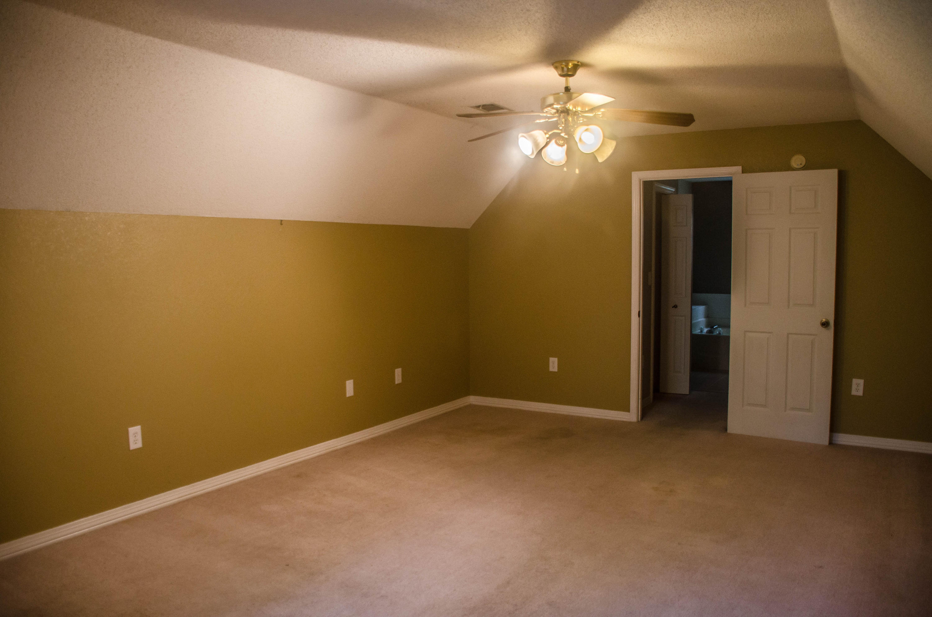 FOXWOOD ESTATES 1 - Residential