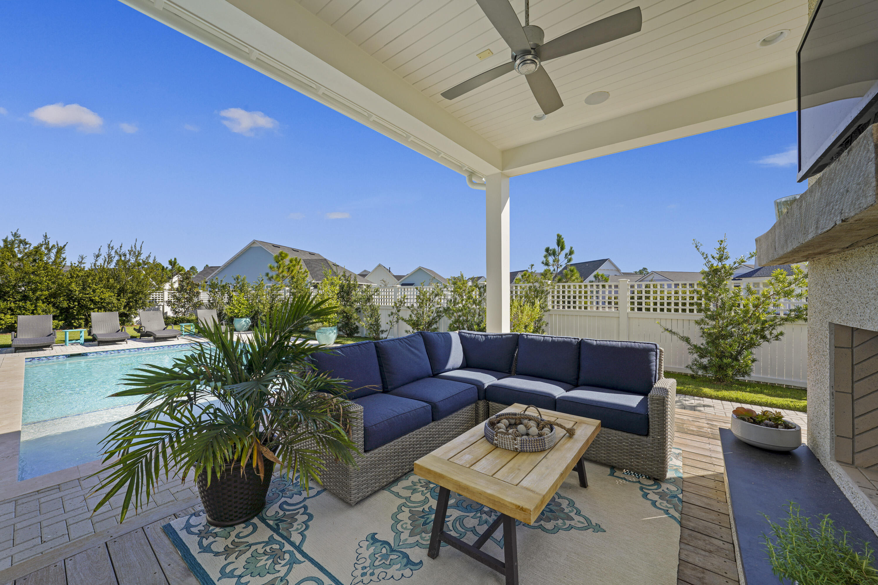 WATERSOUND ORIGINS - Residential