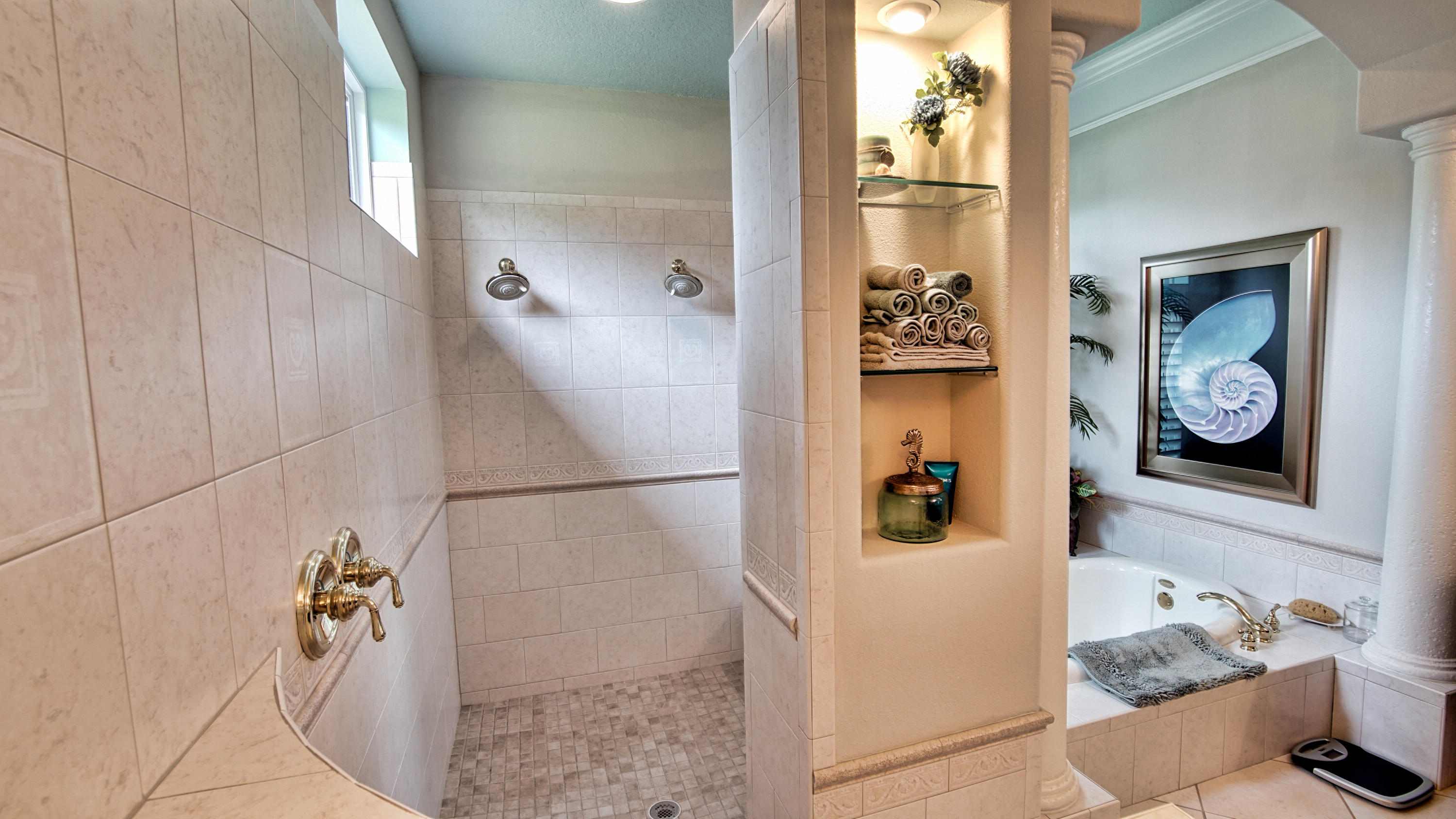 HIDDEN CREEK ESTATES AT HOLLEY BY THE SEA - Residential