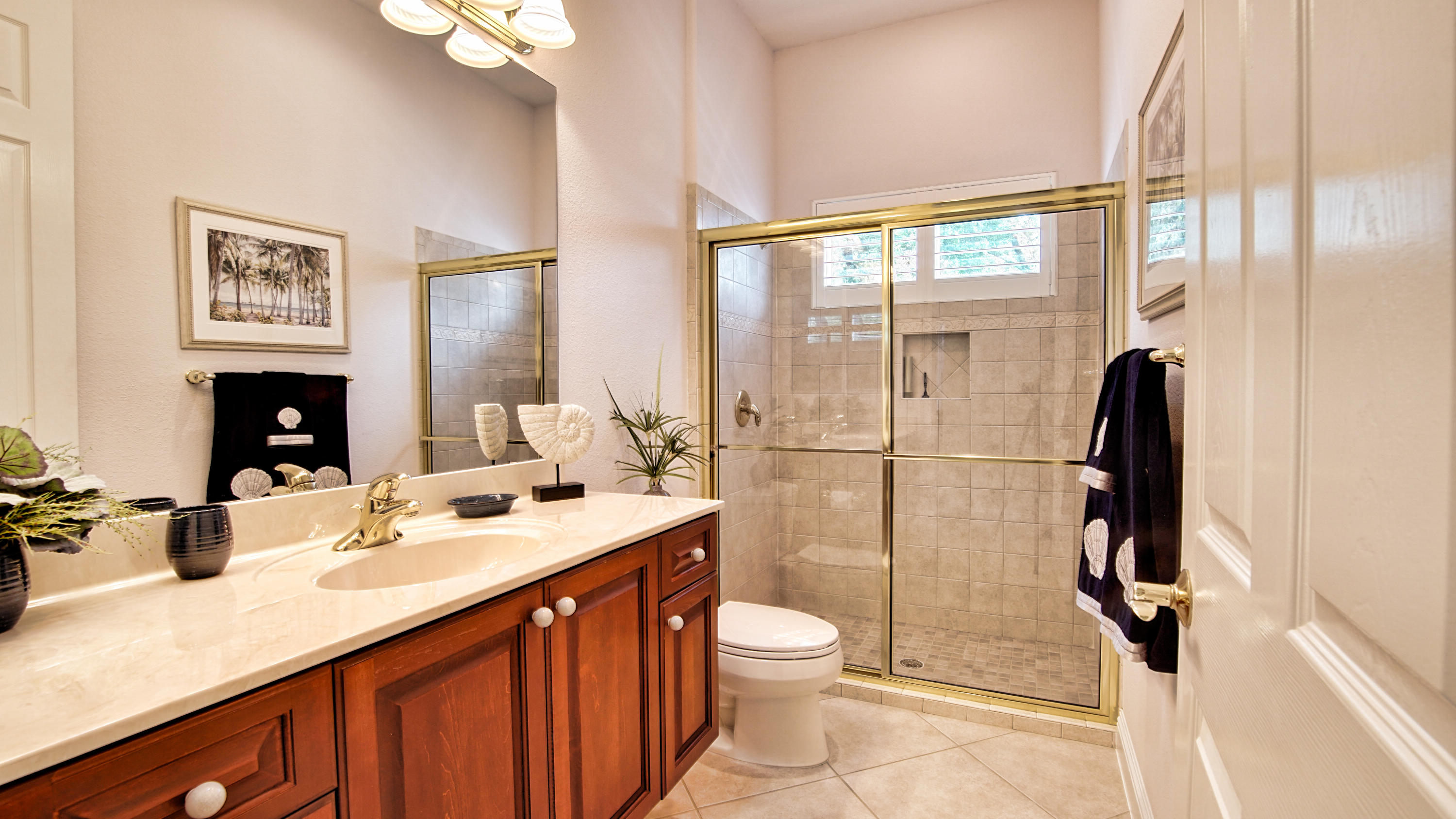 HIDDEN CREEK ESTATES AT HOLLEY BY THE SEA - Residential