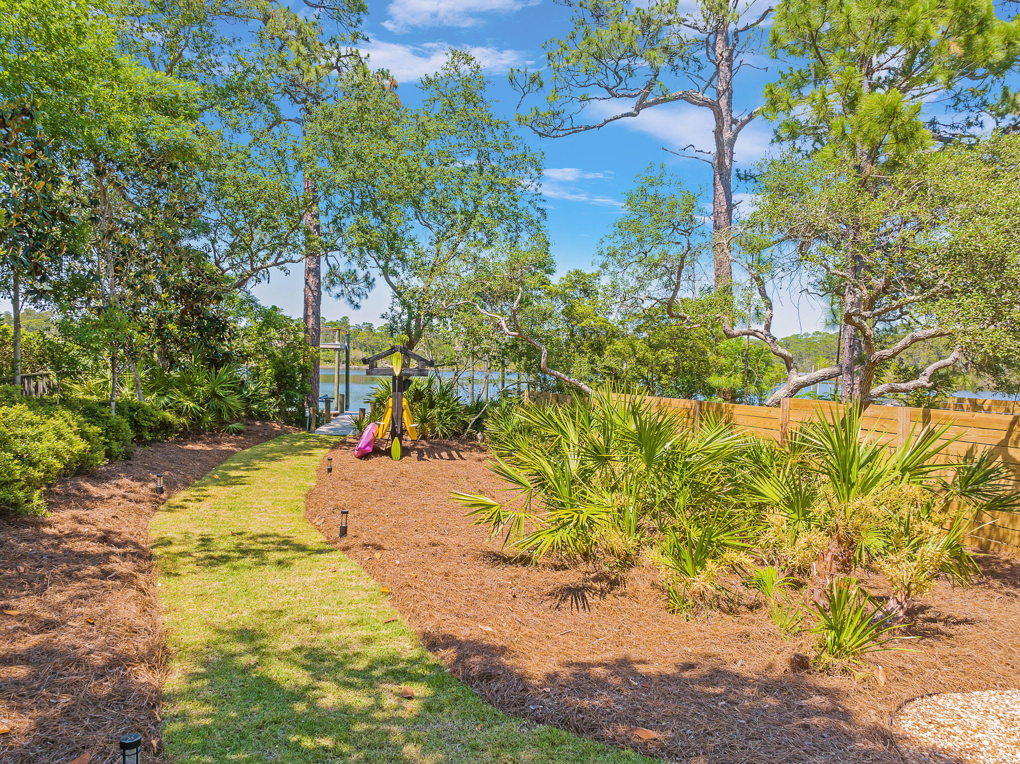 Dulce Lane - Residential