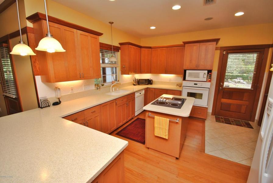 Lake Shore Estates - Residential