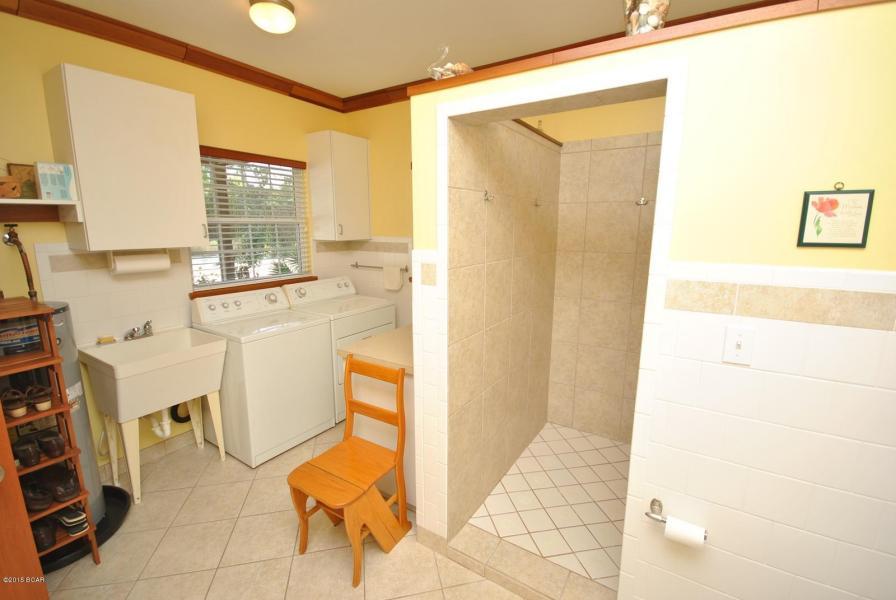 Lake Shore Estates - Residential