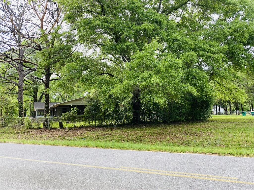 MORRIS ADDN TO CRESTVIEW - Residential