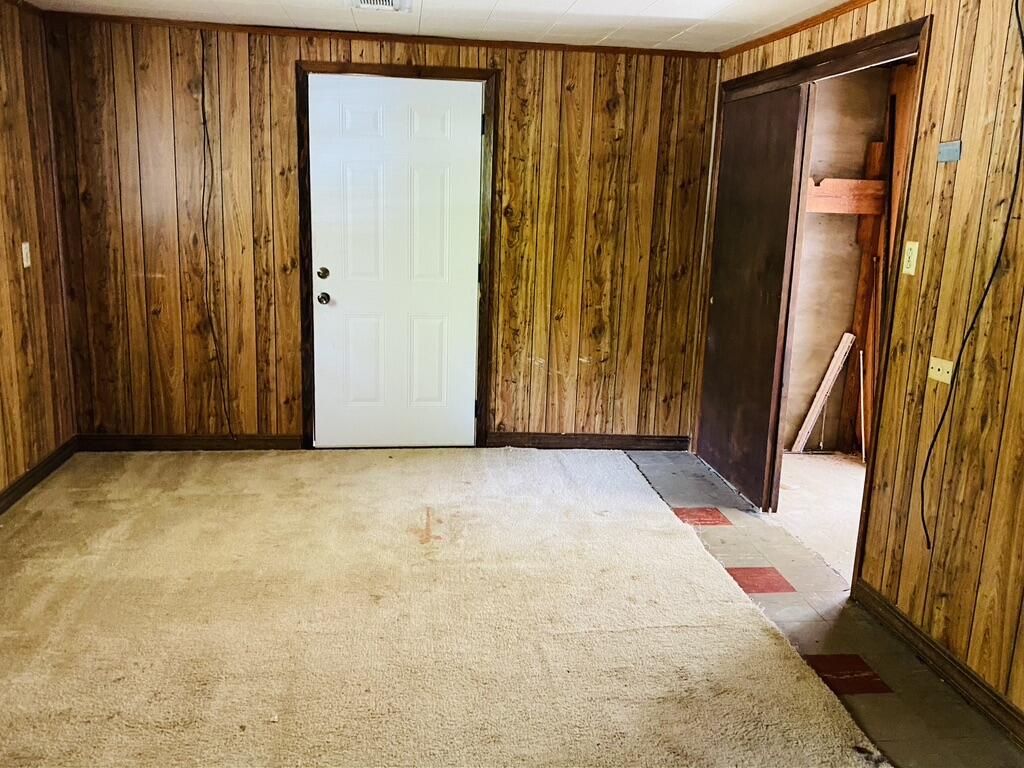 MORRIS ADDN TO CRESTVIEW - Residential