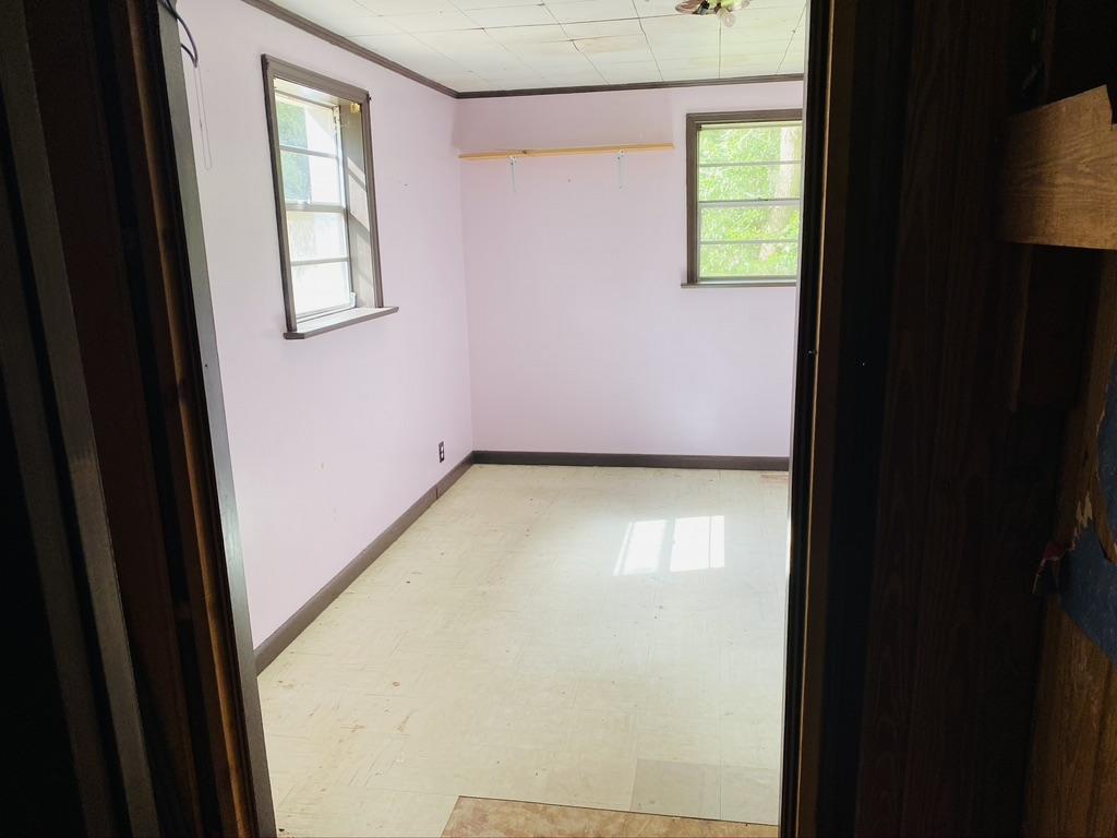 MORRIS ADDN TO CRESTVIEW - Residential