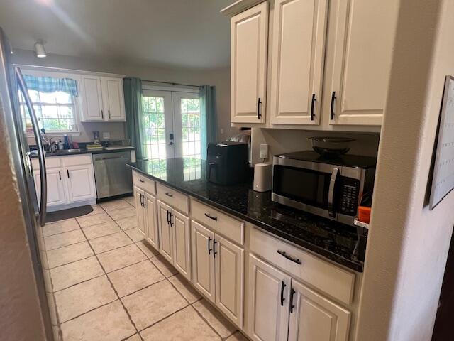 HOLLEY BY THE SEA - Residential Lease