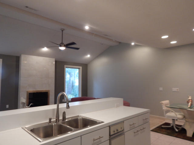 SOUTHWINDS III - Residential