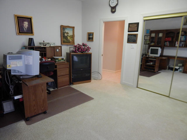 SOUTHWINDS III - Residential