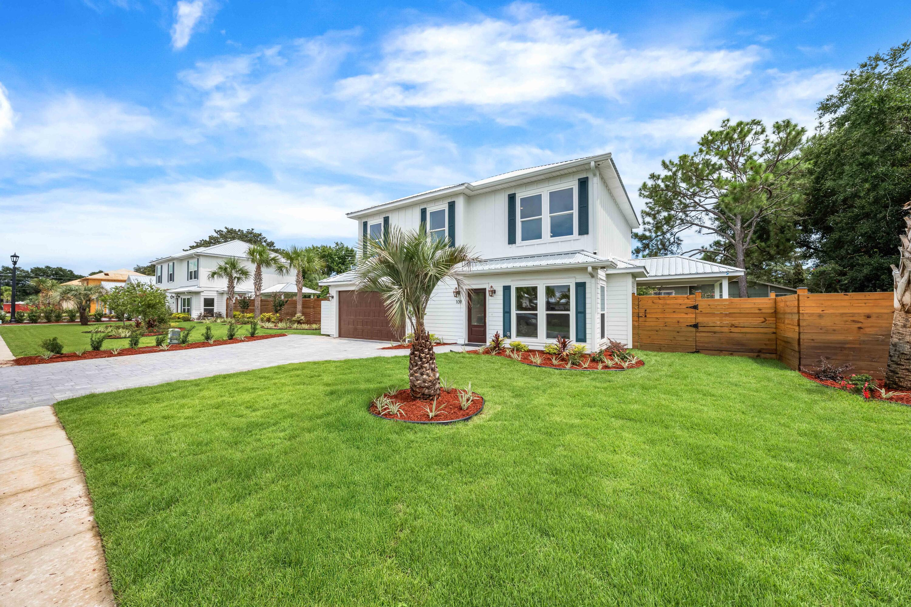 Destin Cottages - Residential