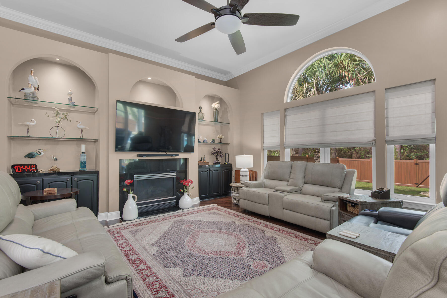 EMERALD BAY  BAYWINDS GOLF EST PH 2 - Residential