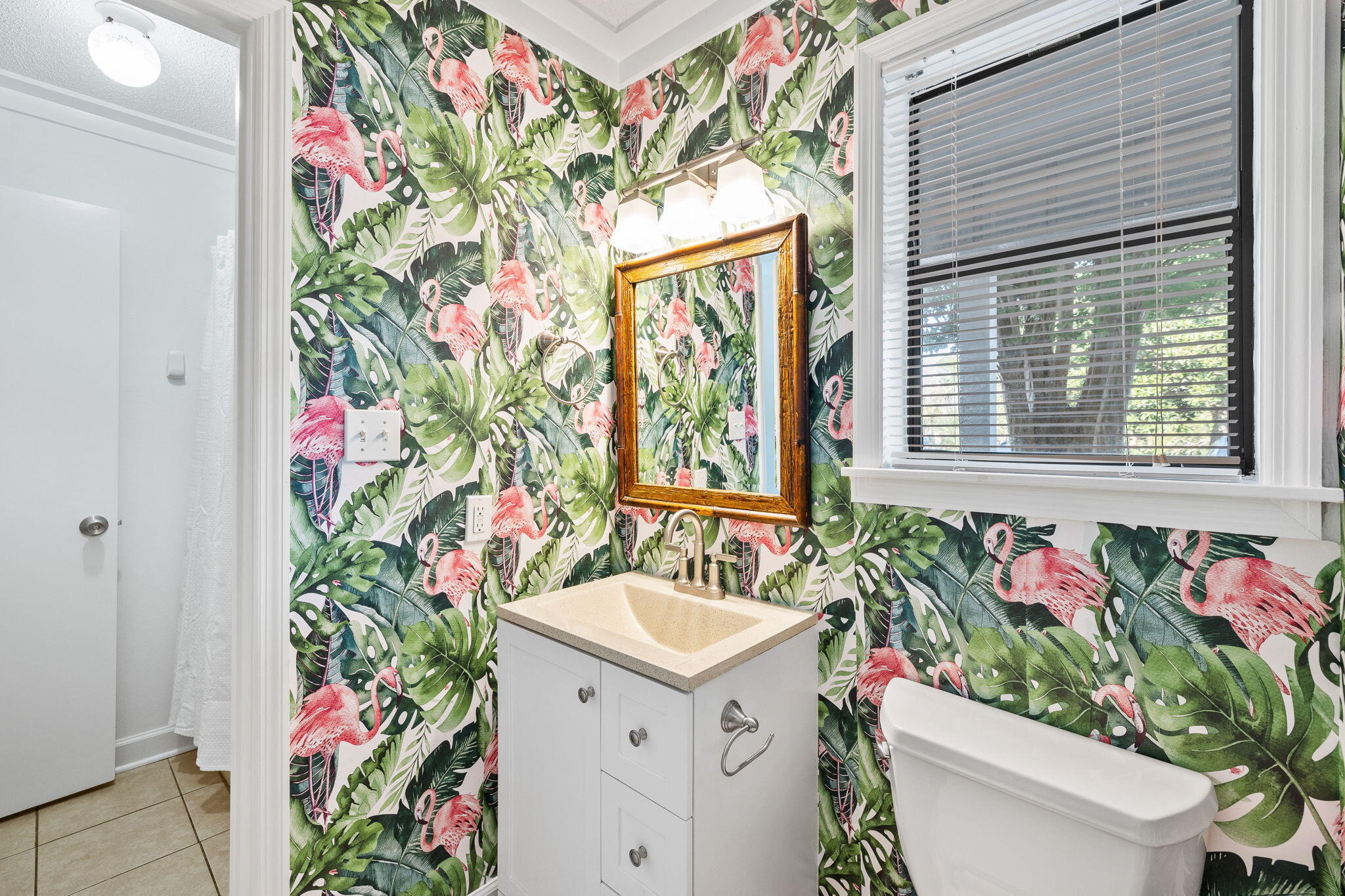 BEACHWOOD VILLAS CONDO - Residential