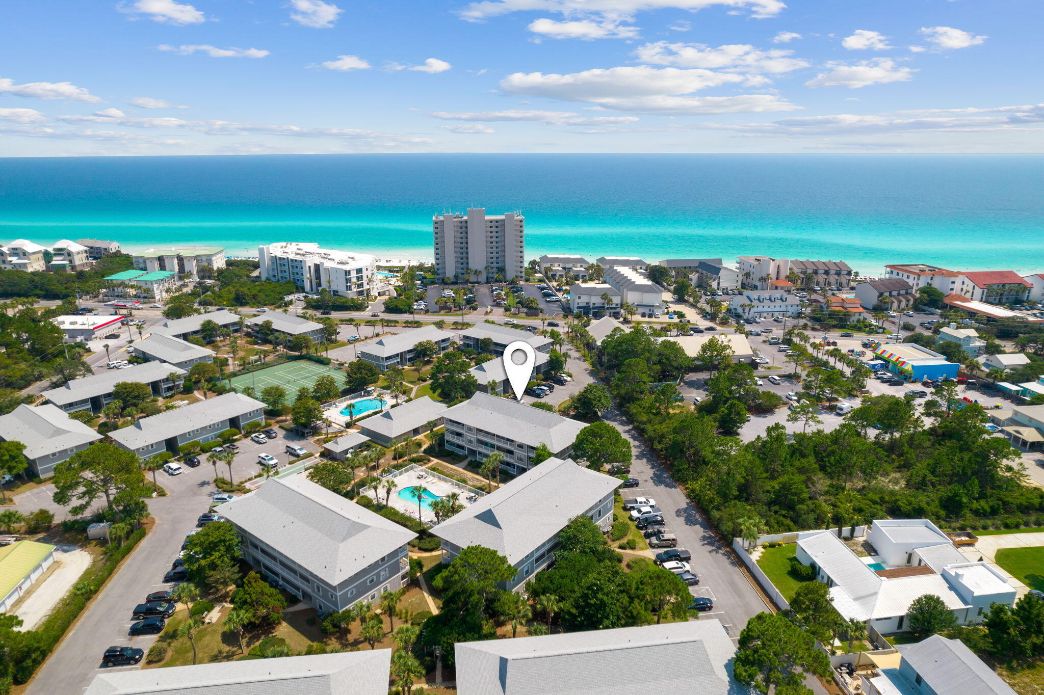 BEACHWOOD VILLAS CONDO - Residential