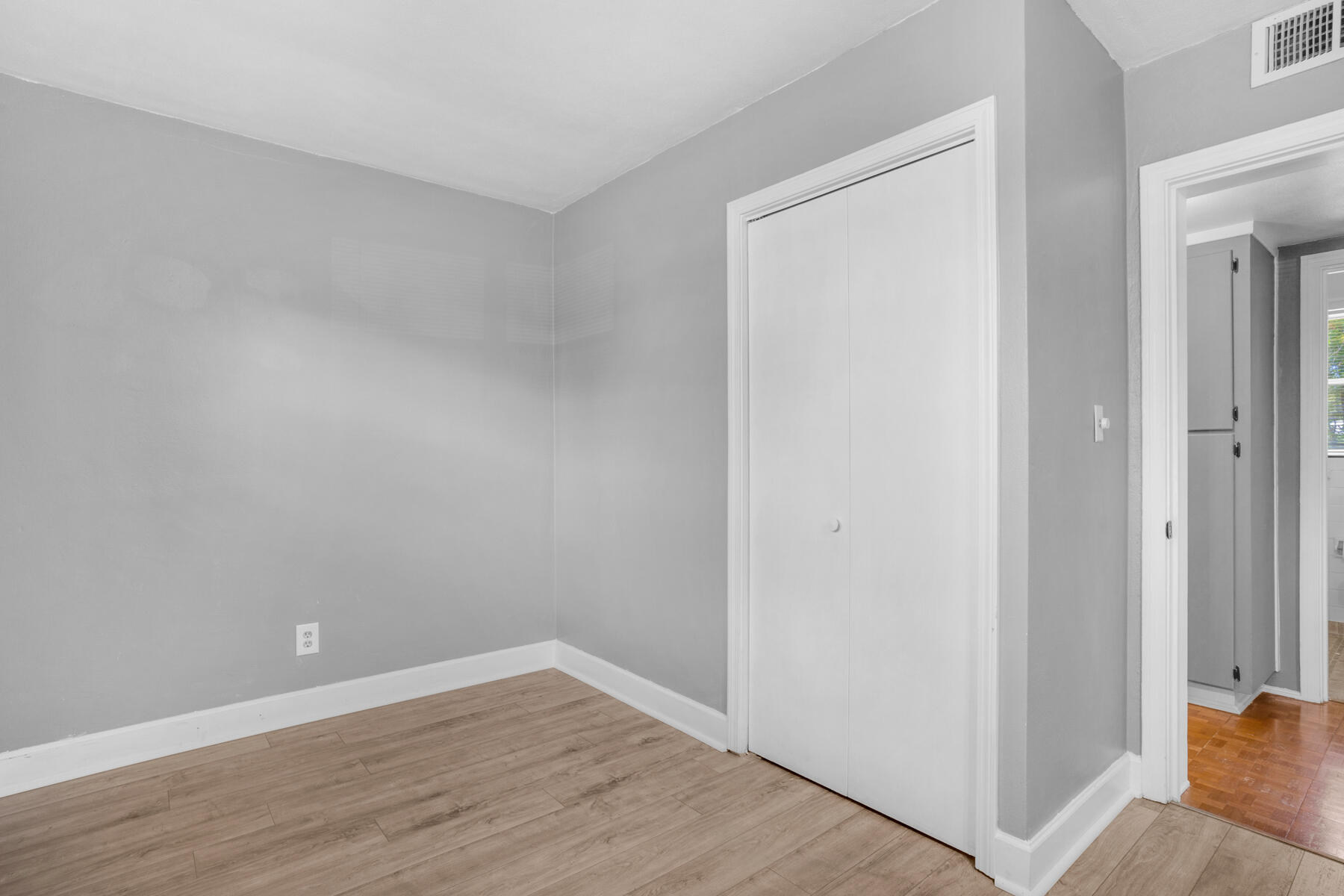 ELLIOTT Pt - 7TH ADD ELLIOTT PT - Residential