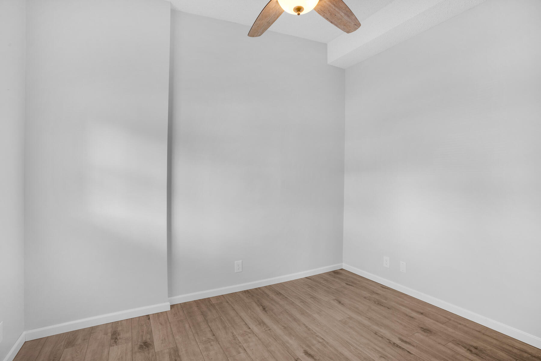 ELLIOTT Pt - 7TH ADD ELLIOTT PT - Residential