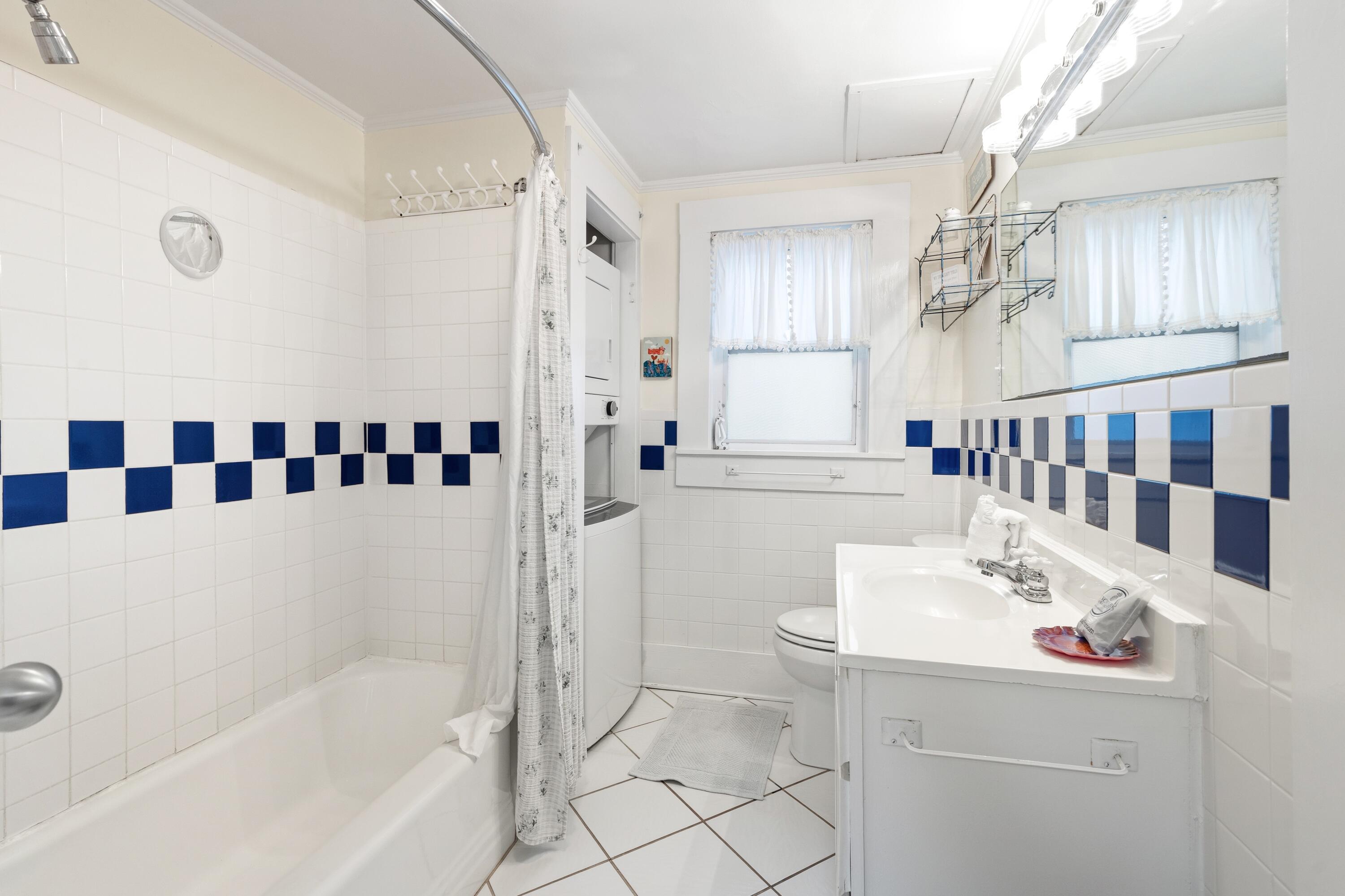 SEAGROVE 3RD ADDN - Residential