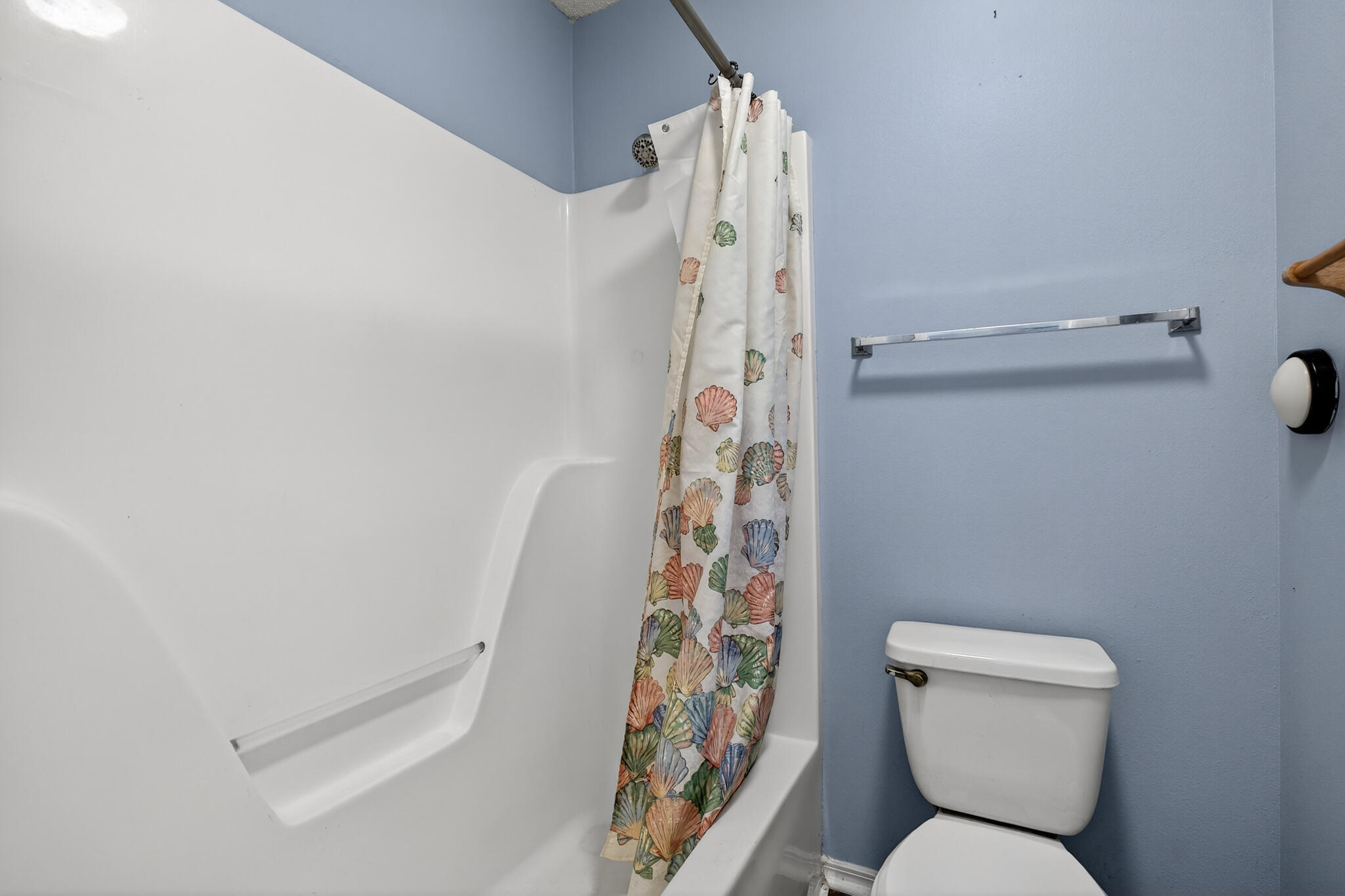 COUNTRYVIEW ESTATES 7TH ADDN - Residential