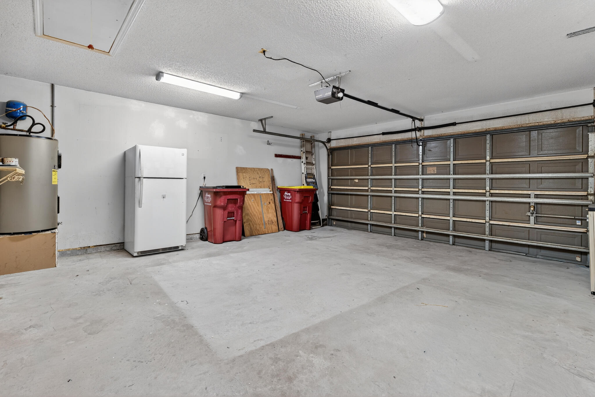 COUNTRYVIEW ESTATES 7TH ADDN - Residential