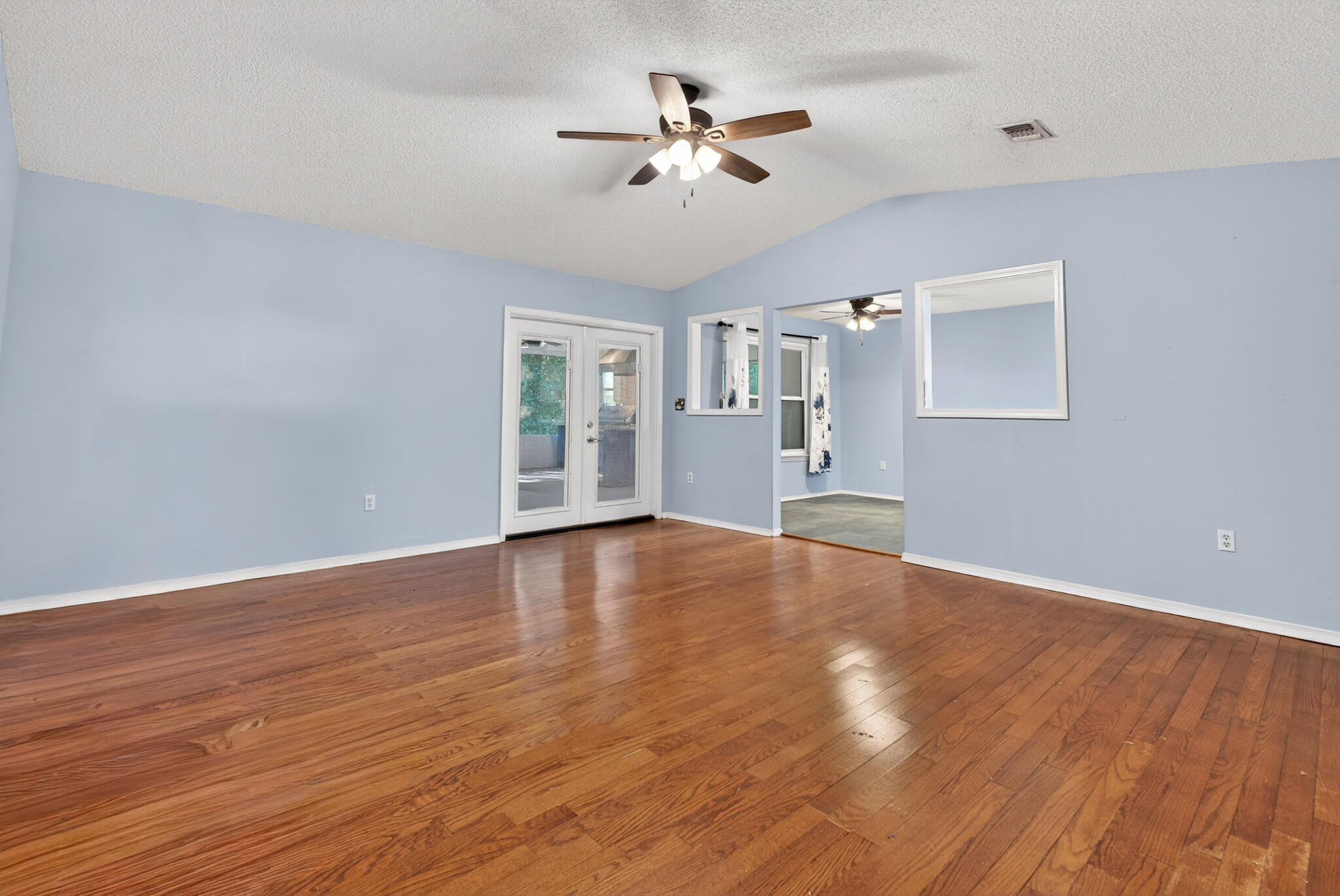 COUNTRYVIEW ESTATES 7TH ADDN - Residential