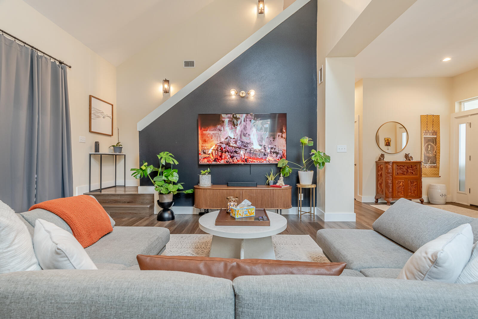 Hideaway Ridge - Residential Lease