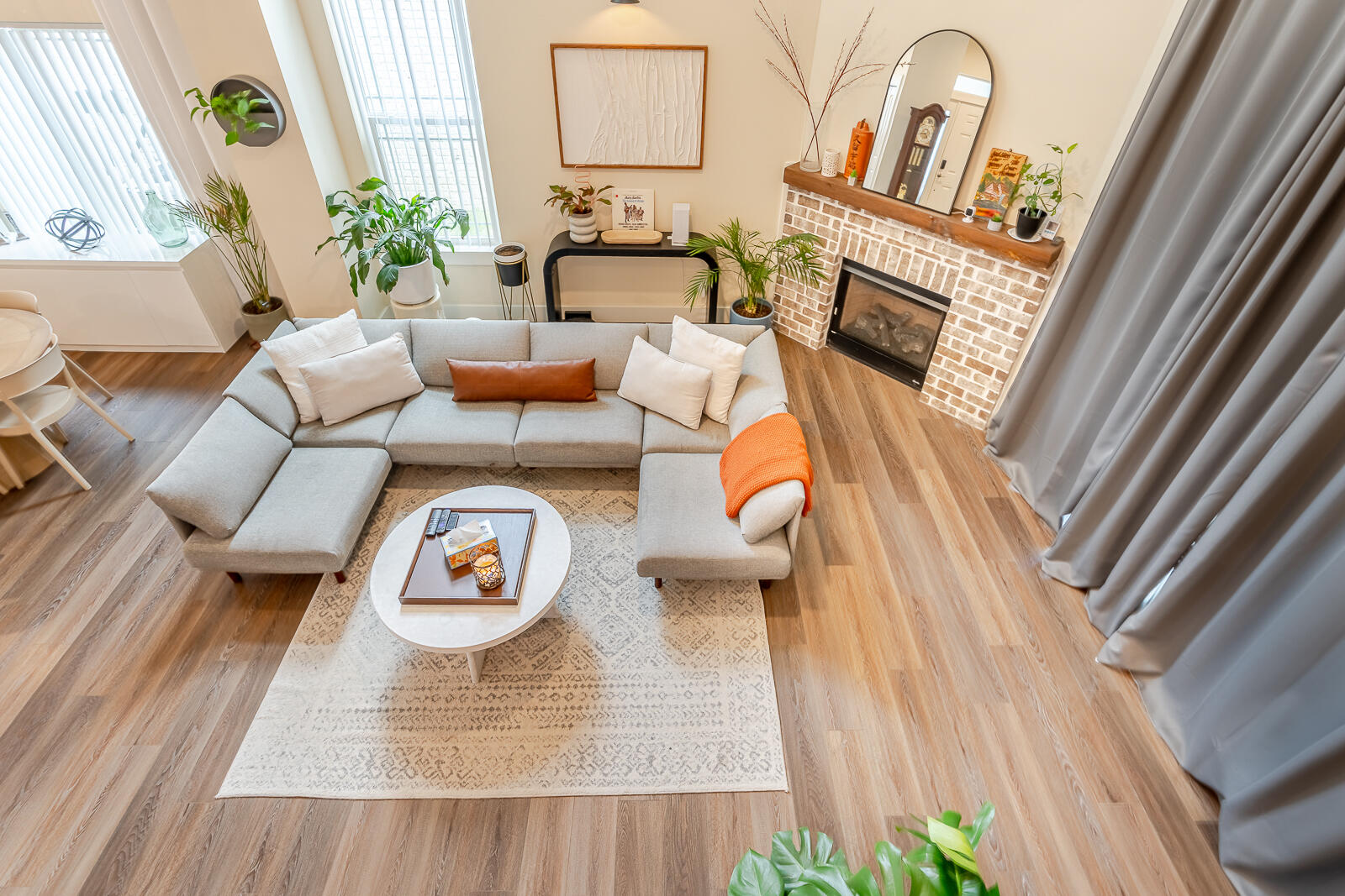 Hideaway Ridge - Residential Lease