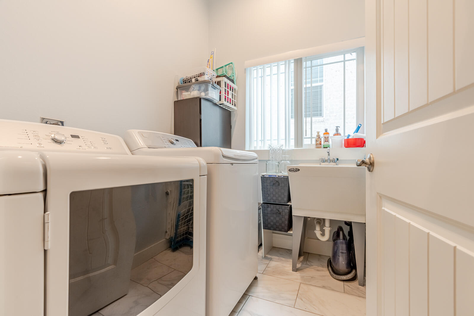 Hideaway Ridge - Residential Lease