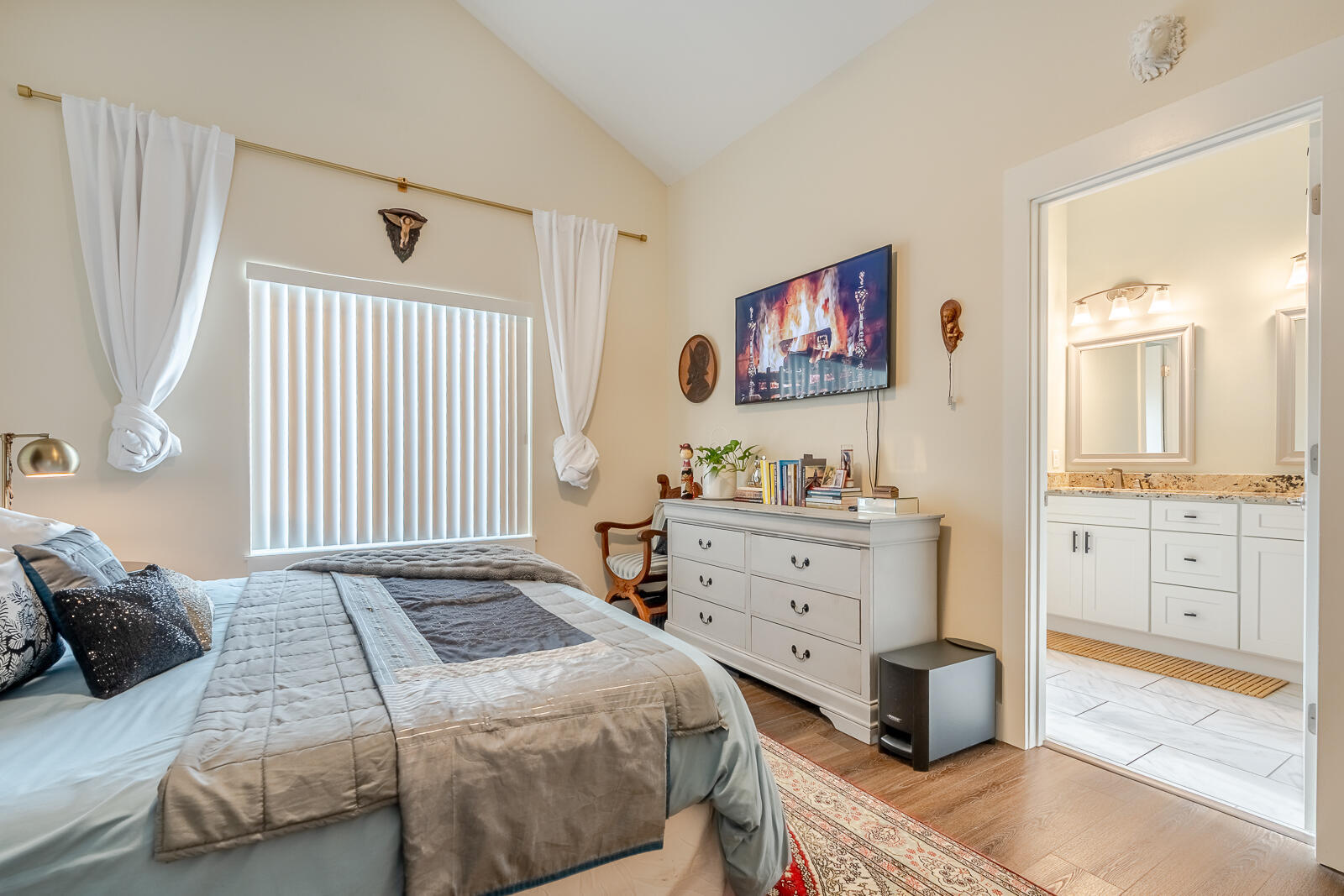 Hideaway Ridge - Residential Lease