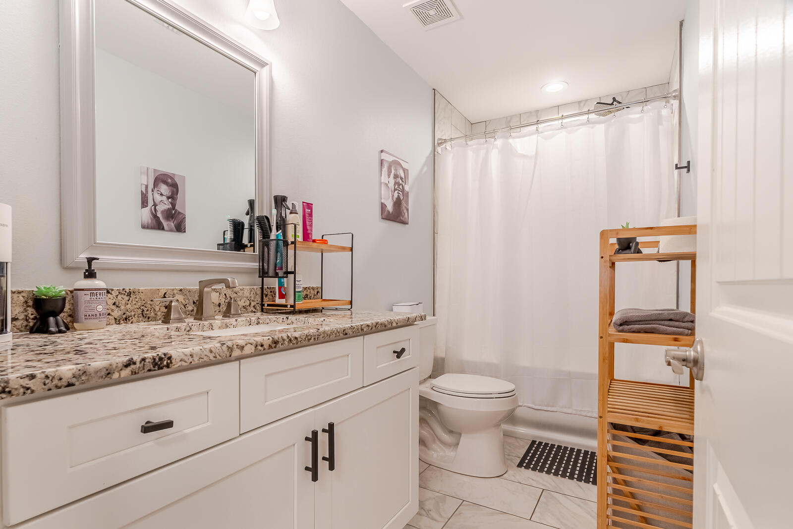 Hideaway Ridge - Residential Lease