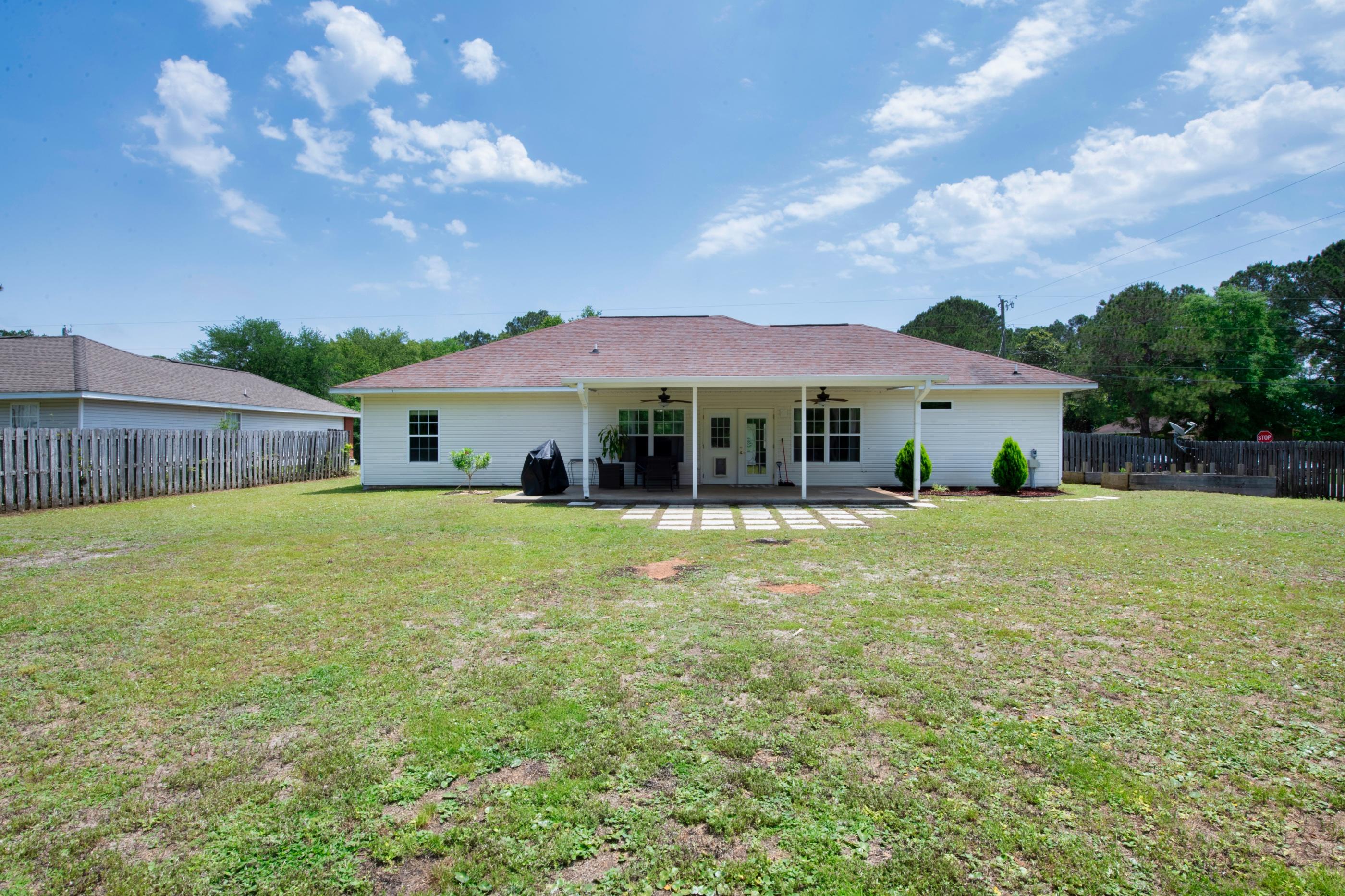 NAVARRE S/D 2ND ADDN - Residential