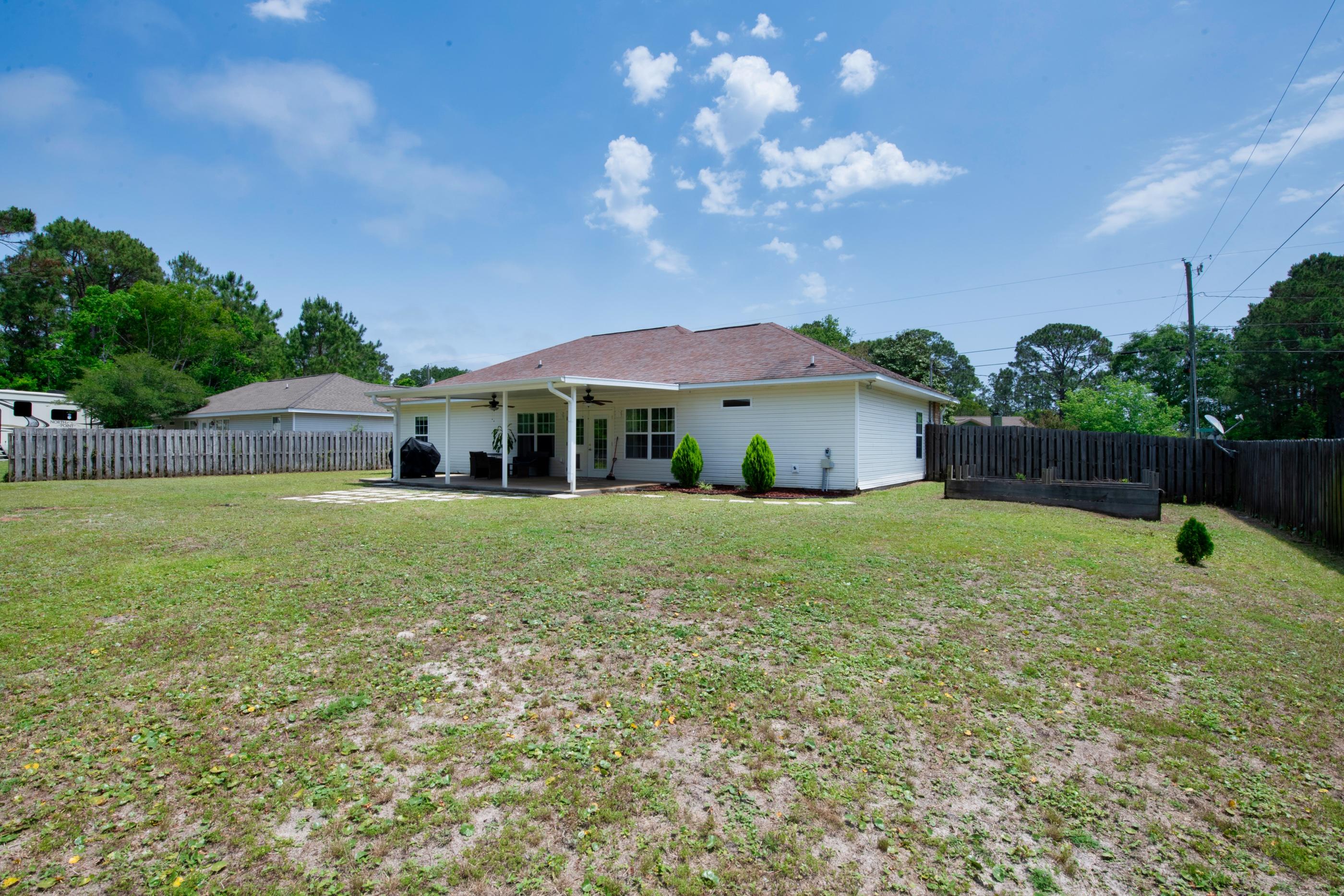 NAVARRE S/D 2ND ADDN - Residential