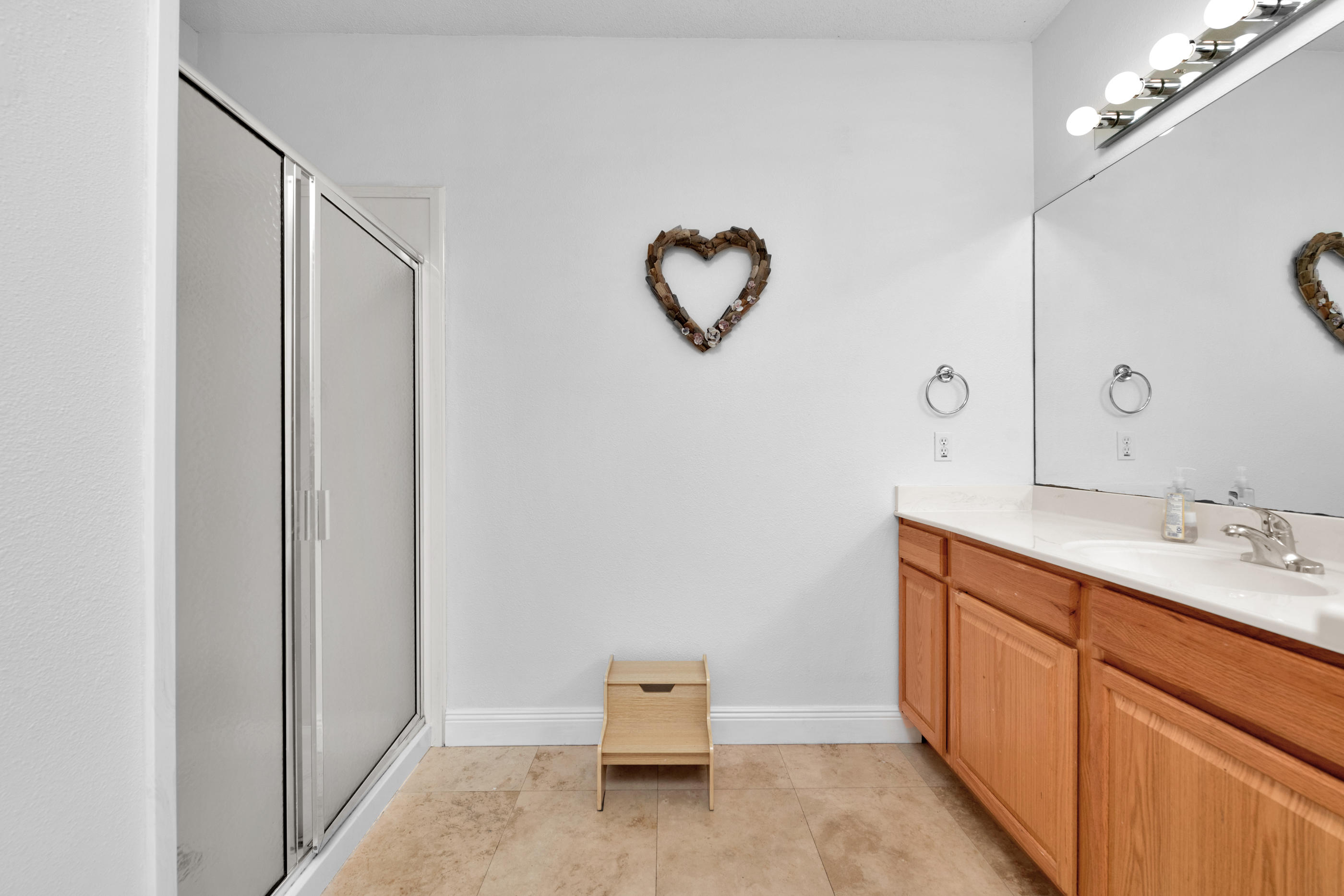 NAVARRE S/D 2ND ADDN - Residential