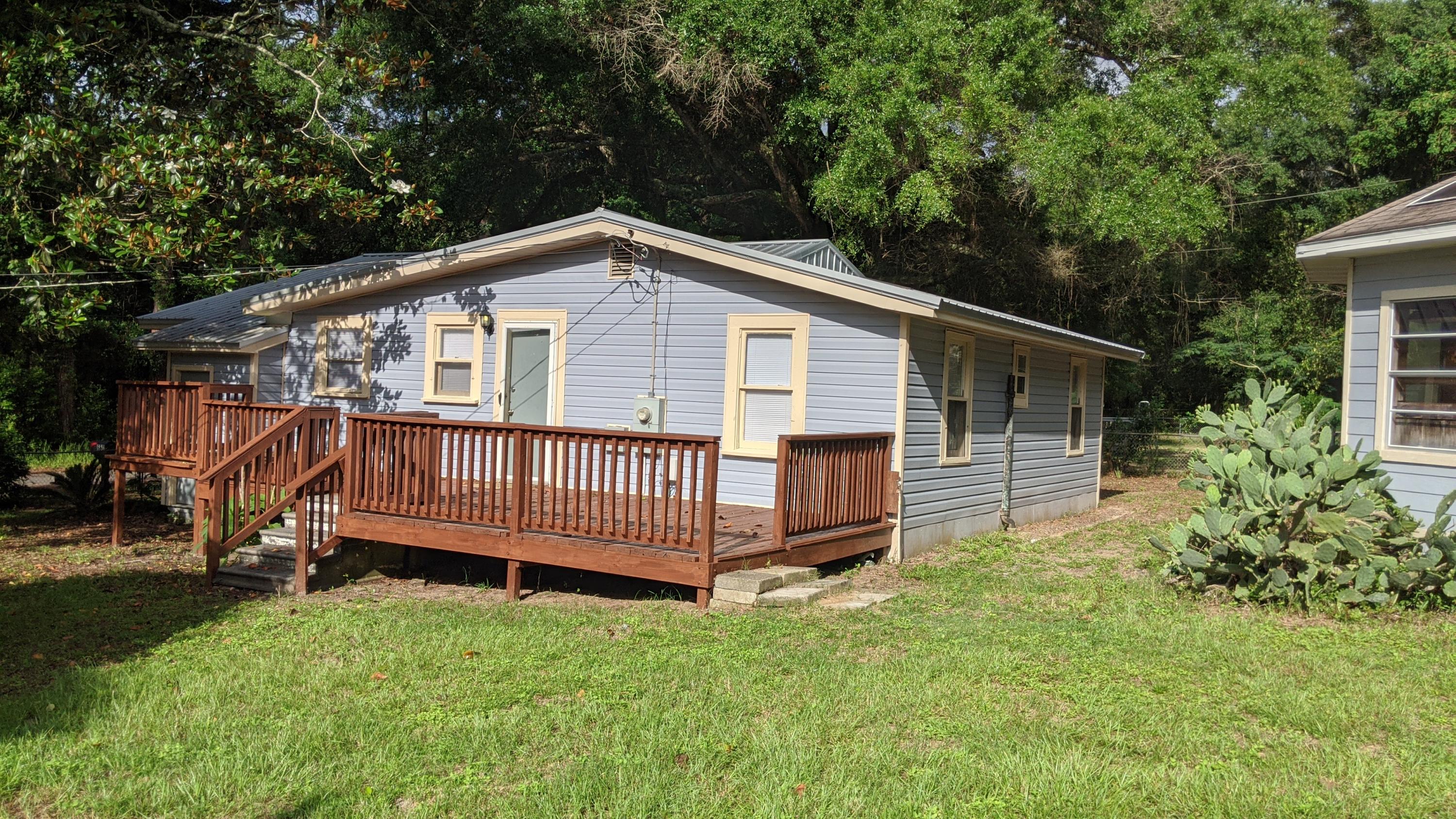 HUDSON ADDN TO CRESTVIEW - Residential