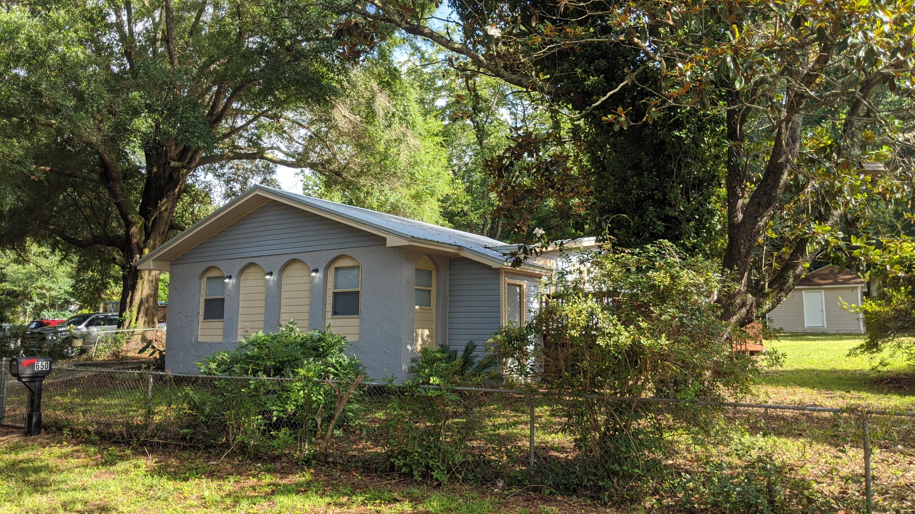 HUDSON ADDN TO CRESTVIEW - Residential