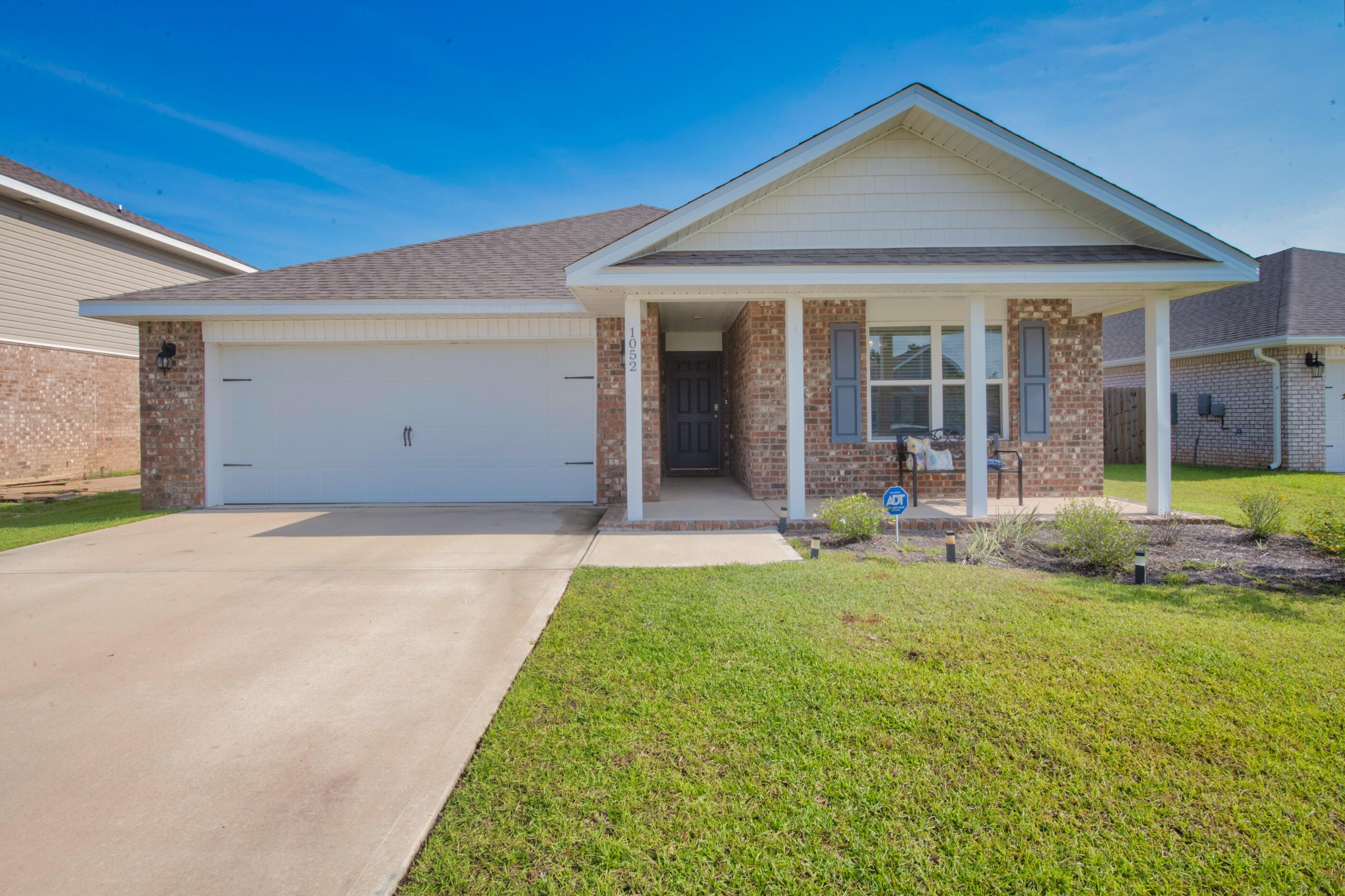 REDSTONE COMMONS - Residential