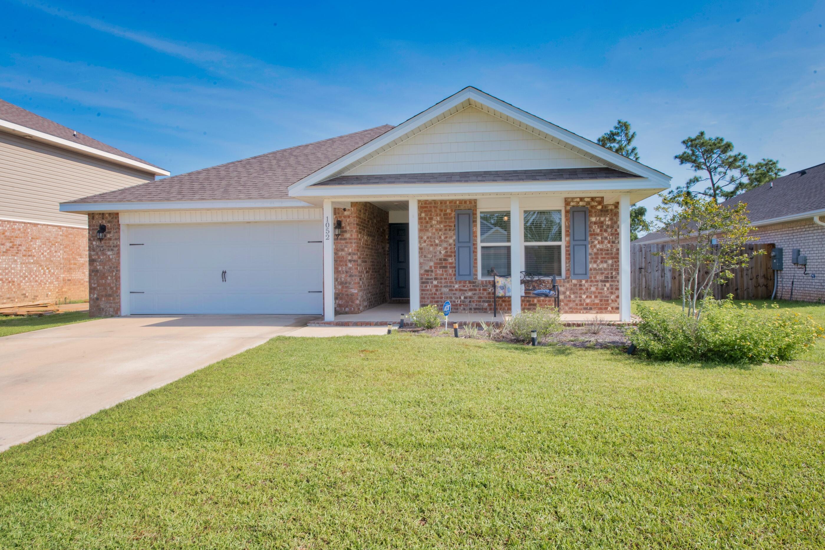 REDSTONE COMMONS - Residential