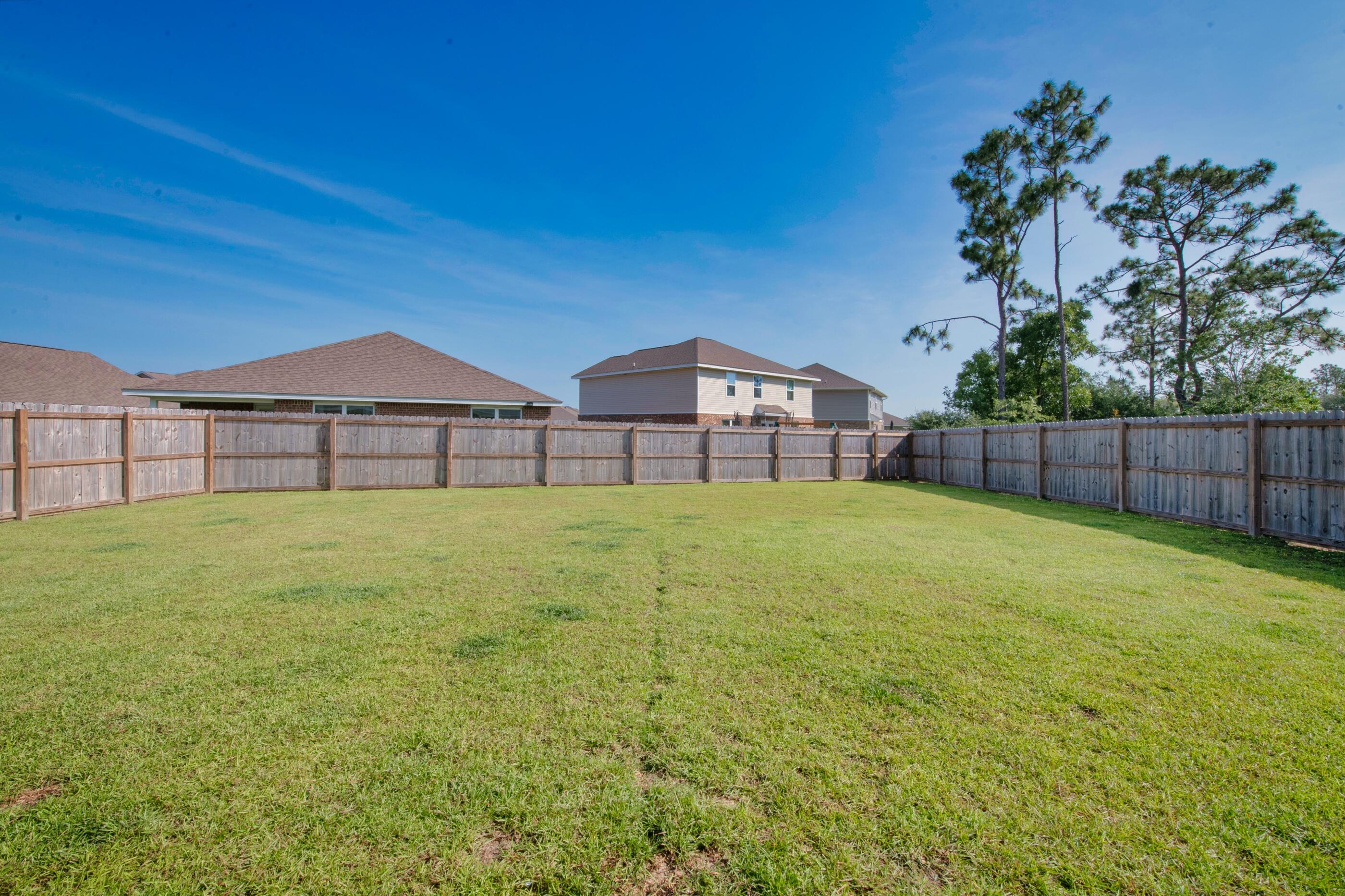 REDSTONE COMMONS - Residential