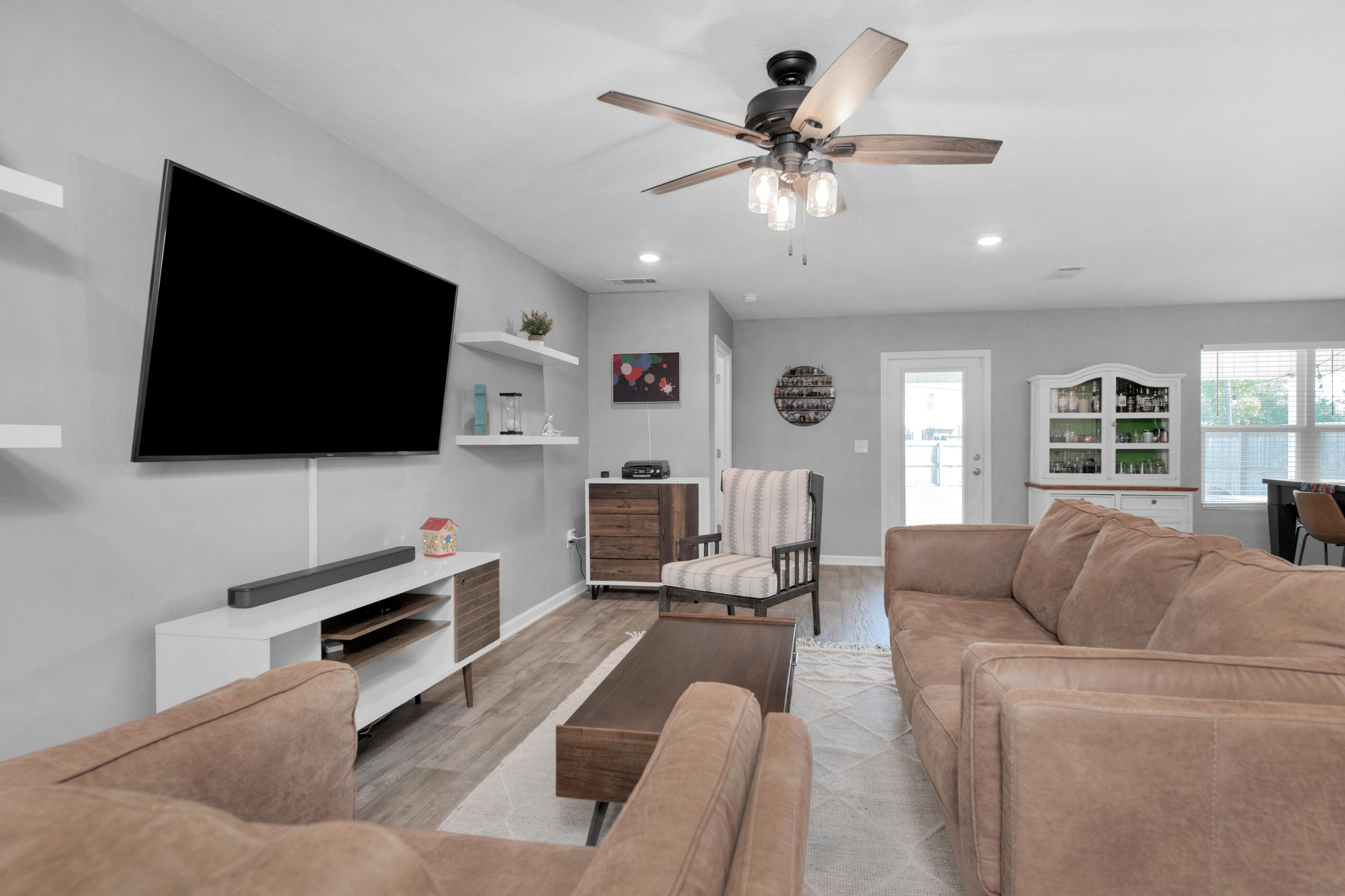 REDSTONE COMMONS - Residential