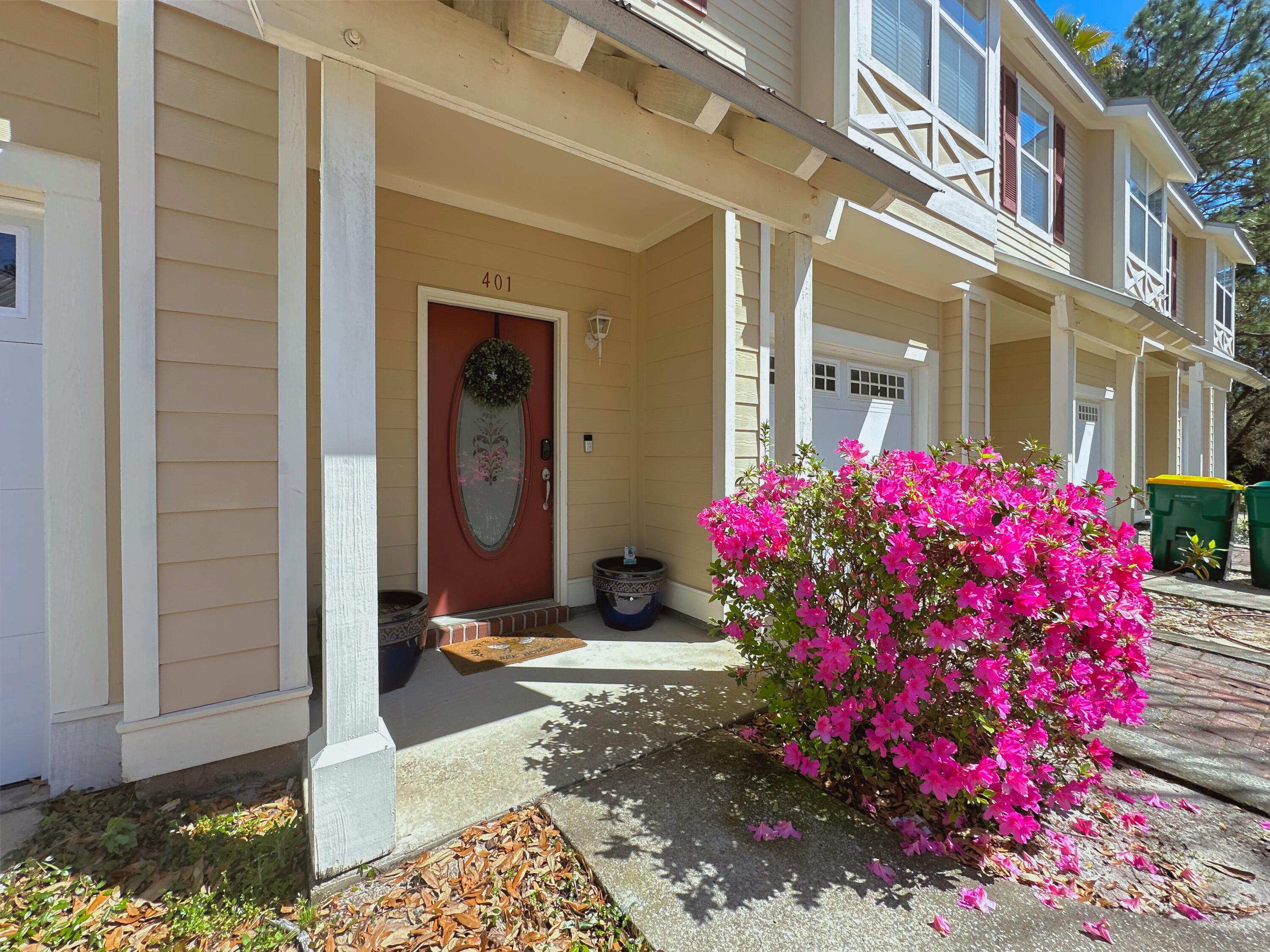 TWIN LAKES TOWNHOMES PH 2 - Residential