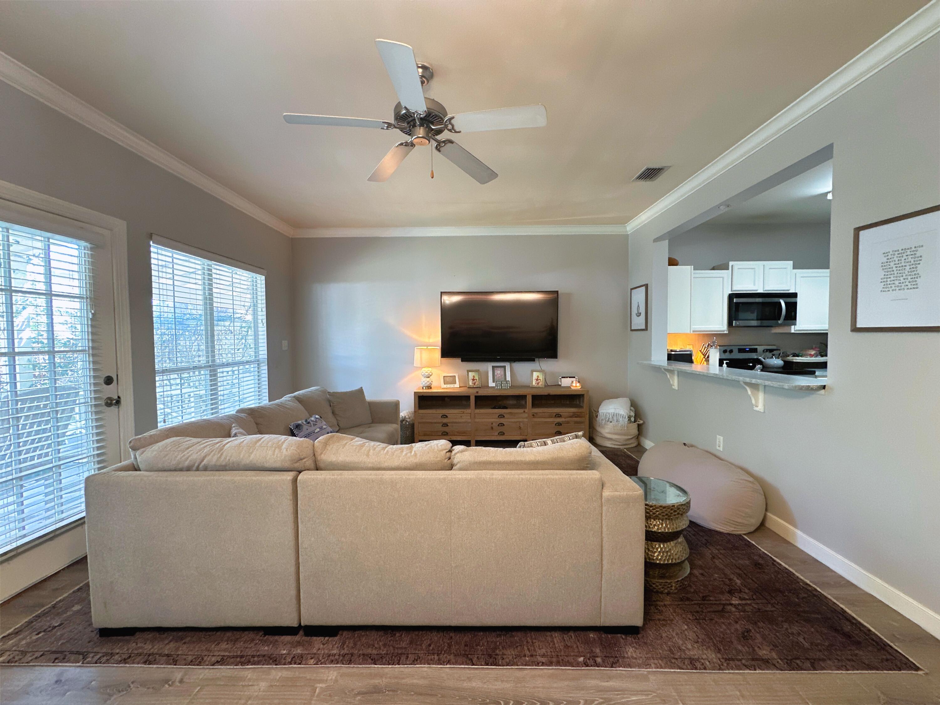 TWIN LAKES TOWNHOMES PH 2 - Residential