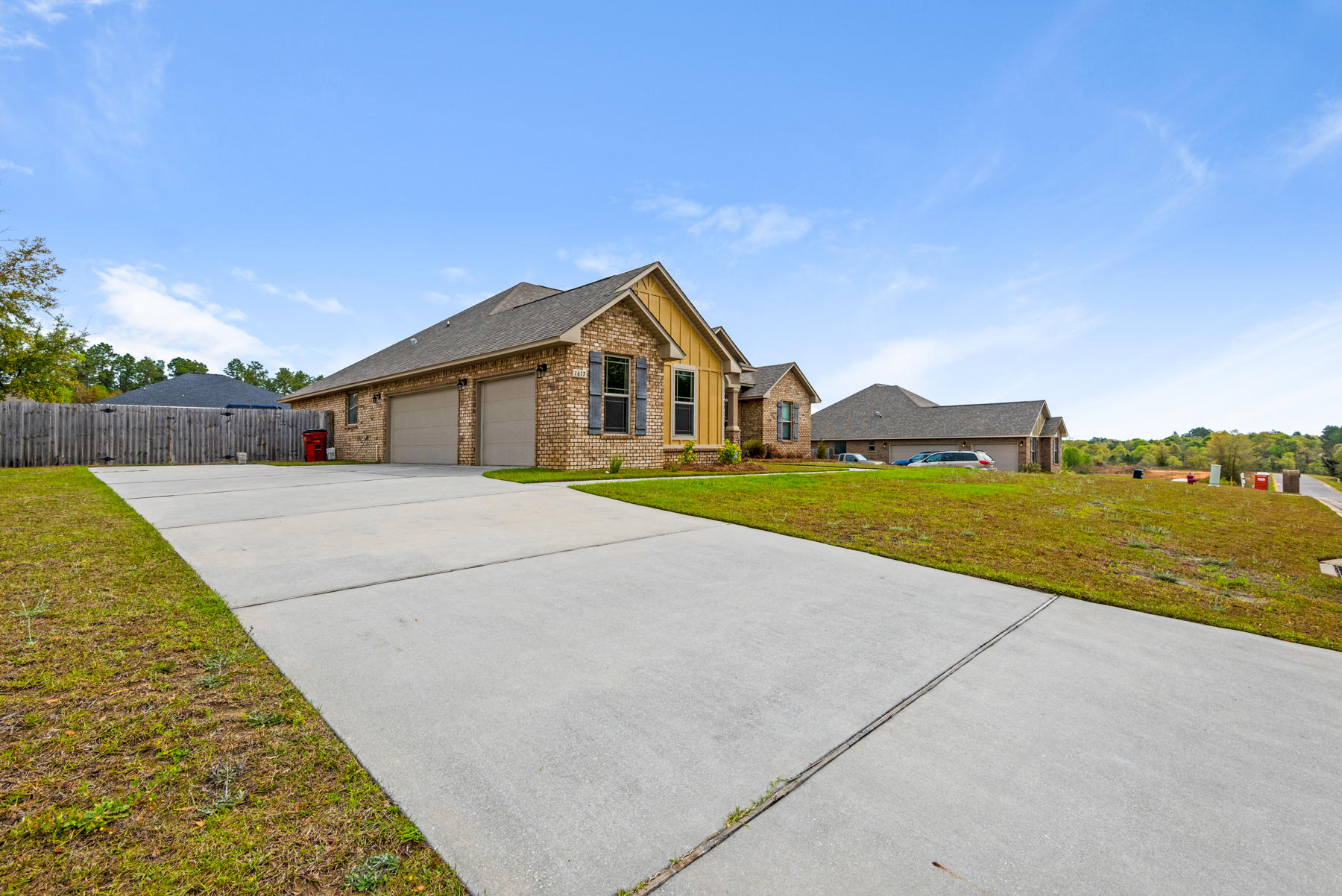 MOSSY OAKS - Residential